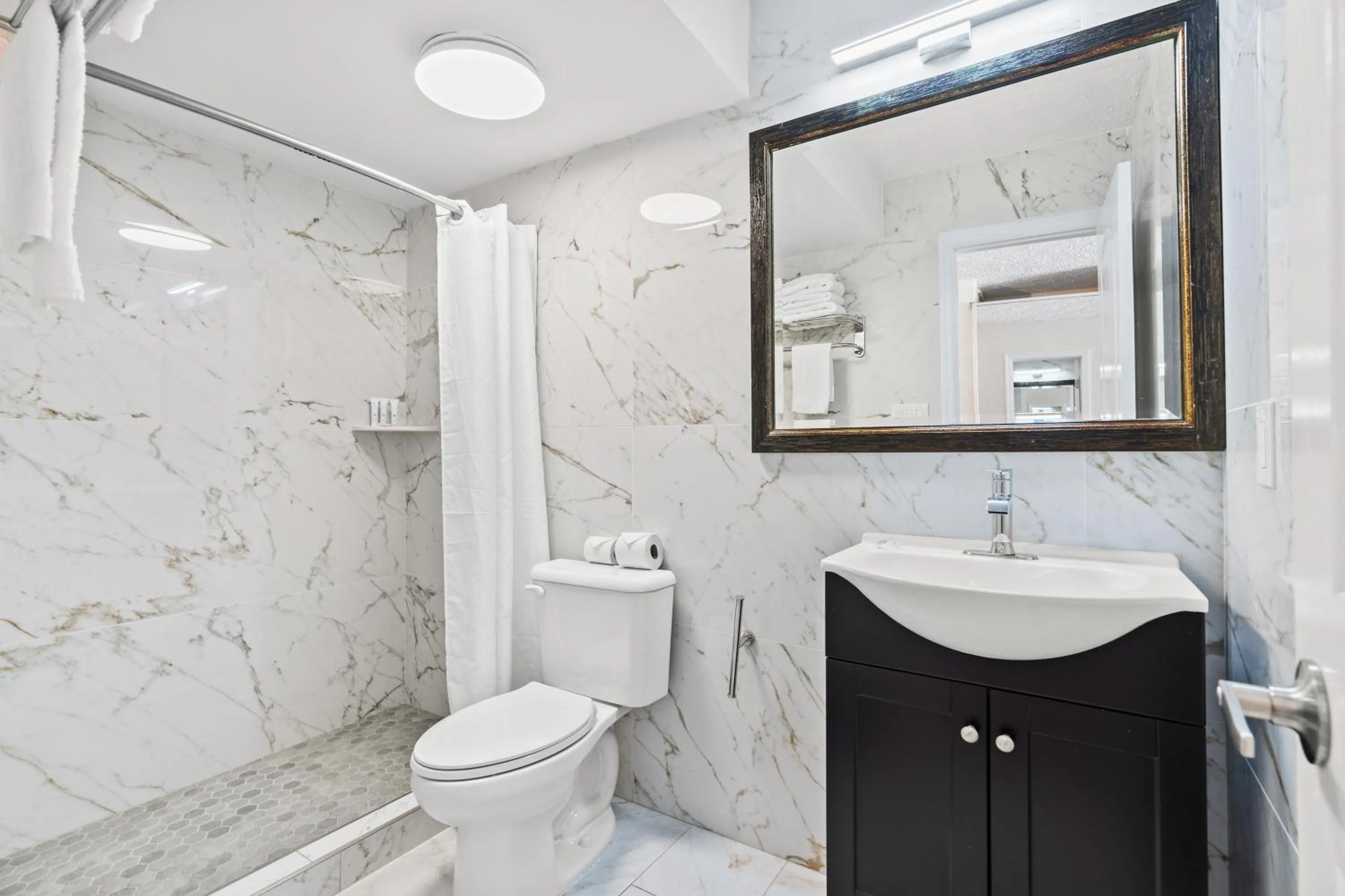 Bathroom in Ocean 5 Hotel