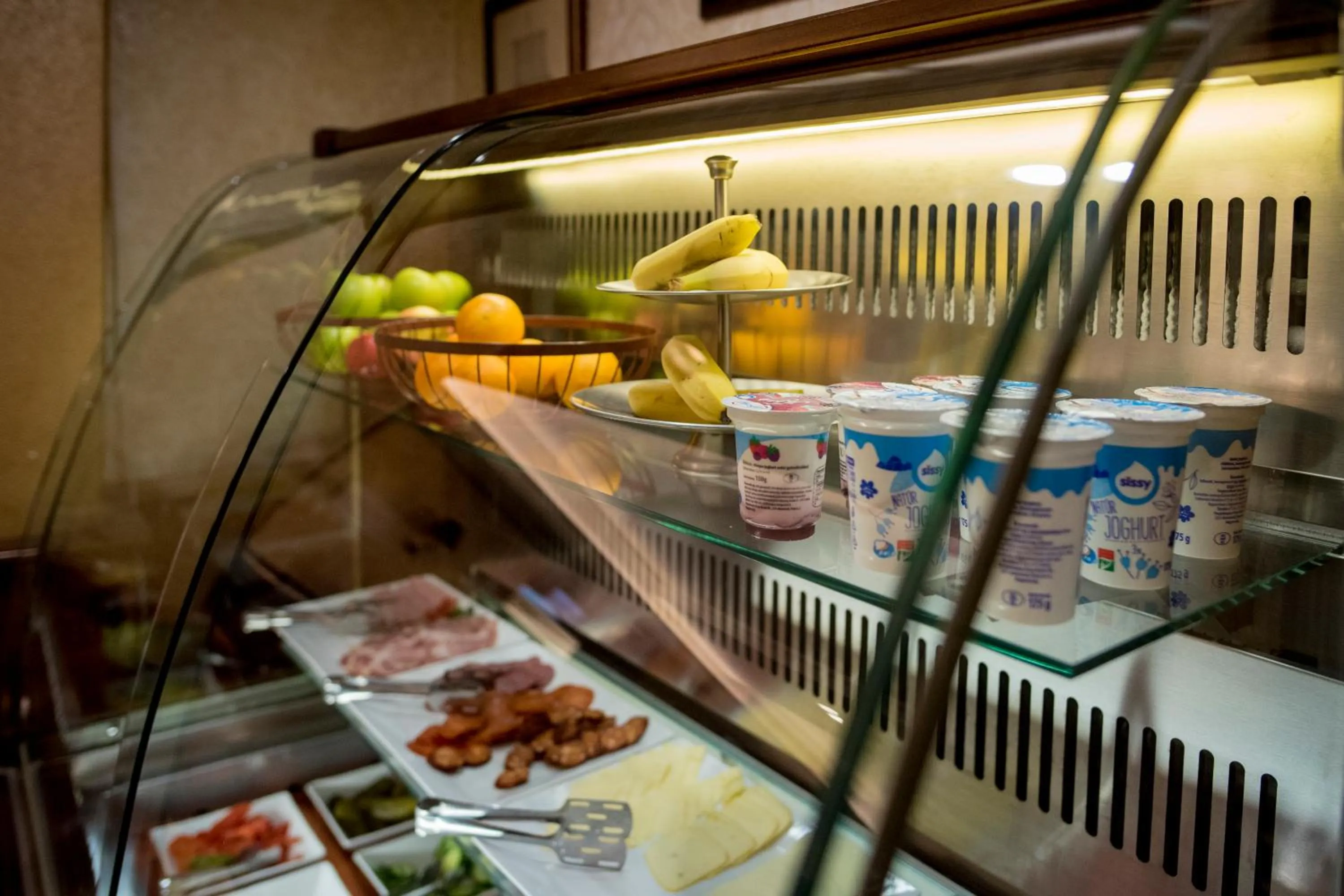 Breakfast in Gold Hotel Budapest