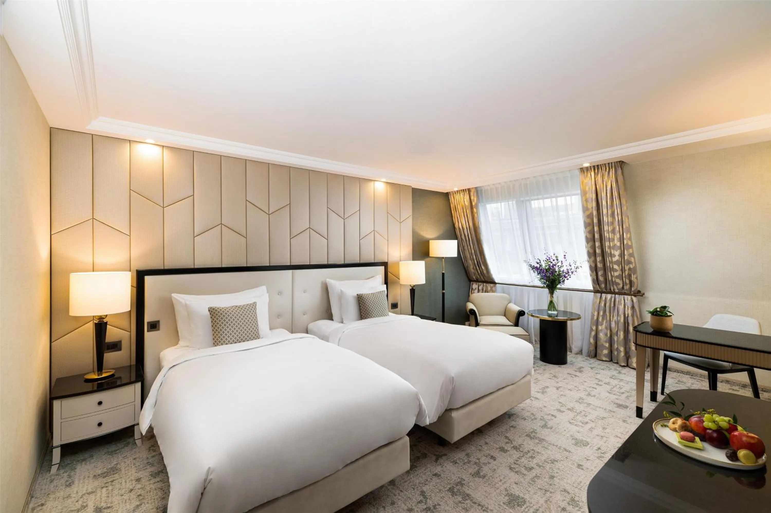 Photo of the whole room, Bed in Kempinski Hotel Corvinus Budapest