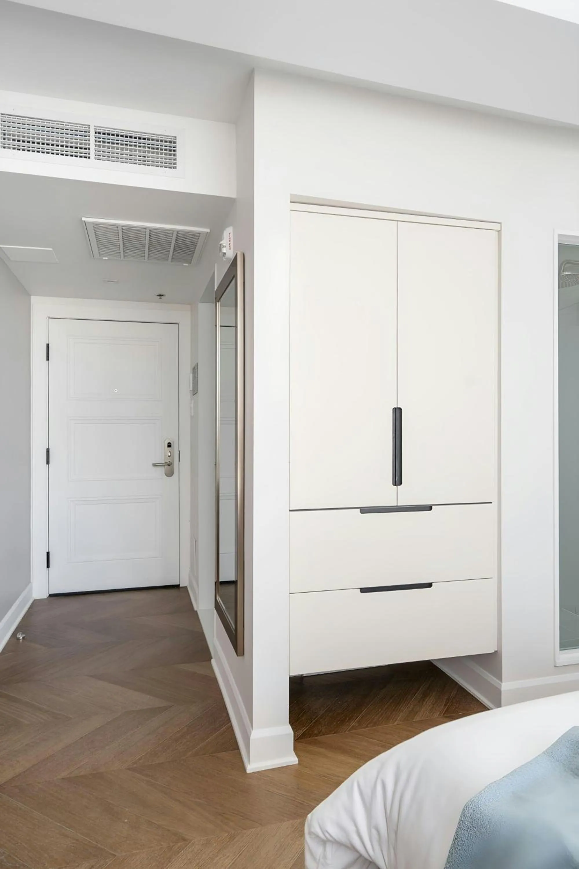 Bedroom in Sonder by Marriott Bonvoy La Galerie