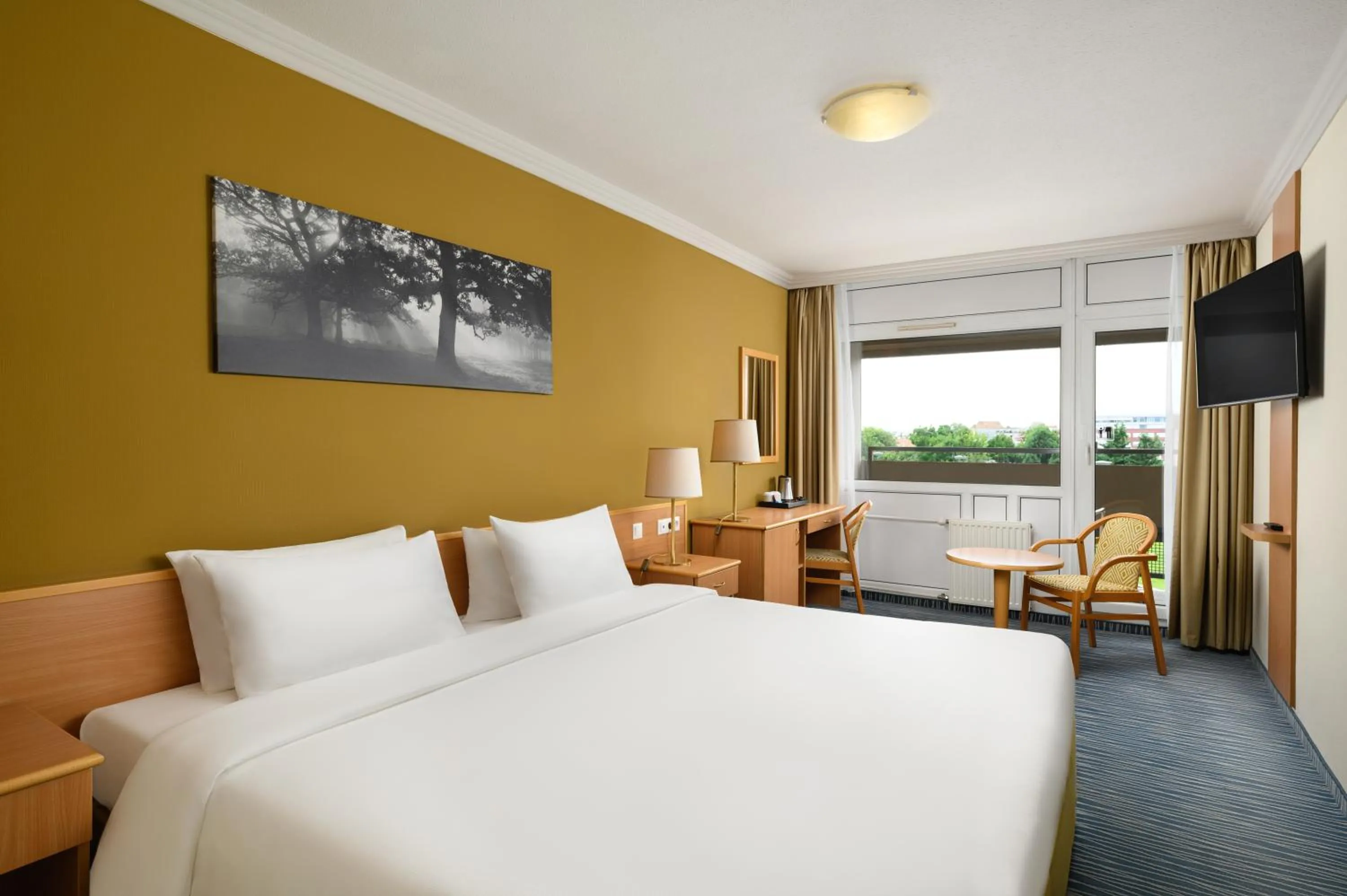 Photo of the whole room, Bed in Danubius Hotel Arena