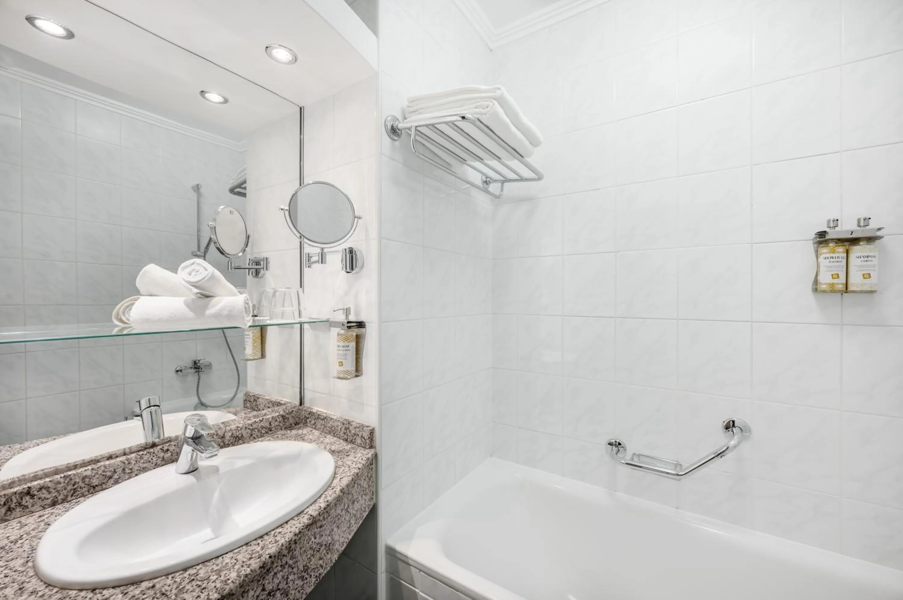 Bathroom in Danubius Hotel Arena