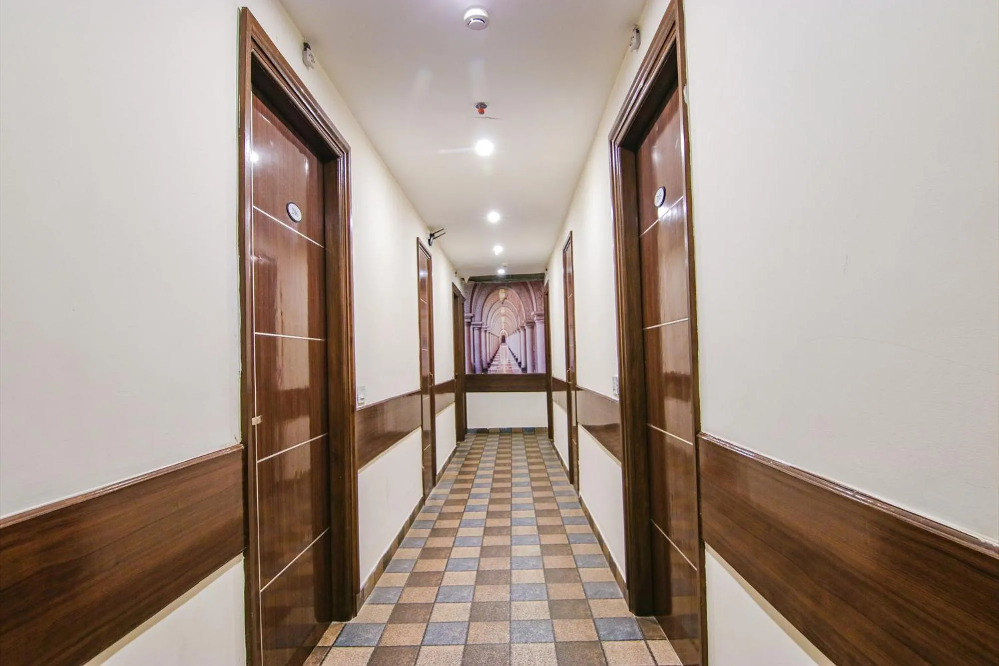 Lobby or reception in FabHotel Lime Wood