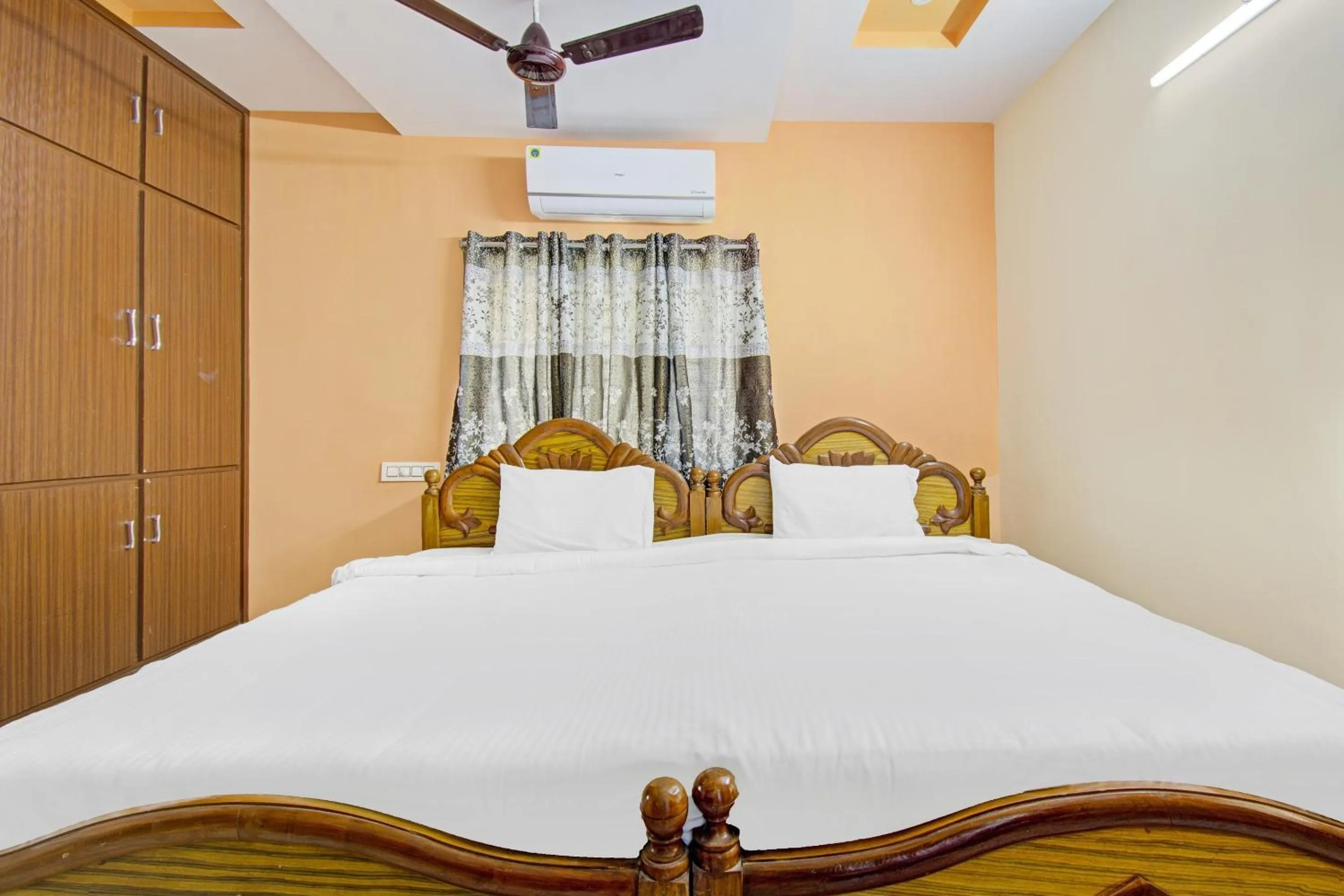 Bedroom, Bed in Hotel O Sea Coastal