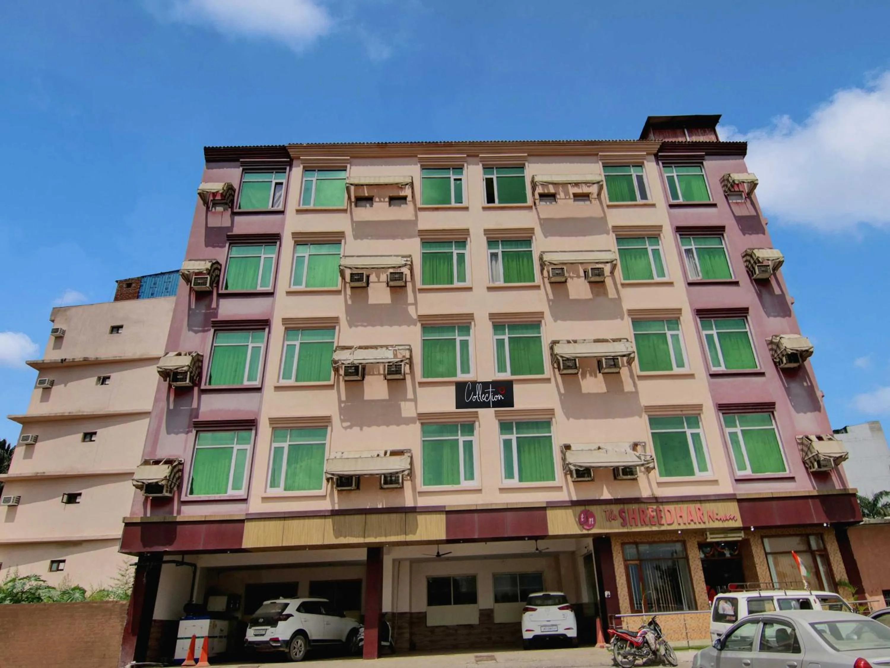 Facade/entrance in Collection O The Shree Dhar Niwas