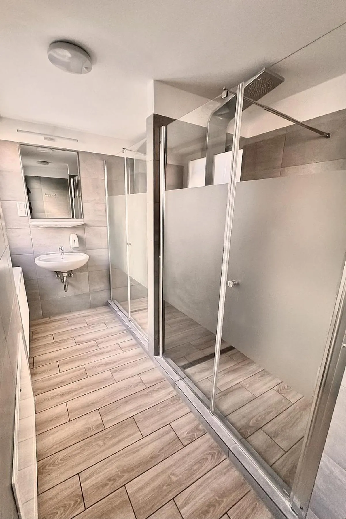 Bed in Dominik Panzió