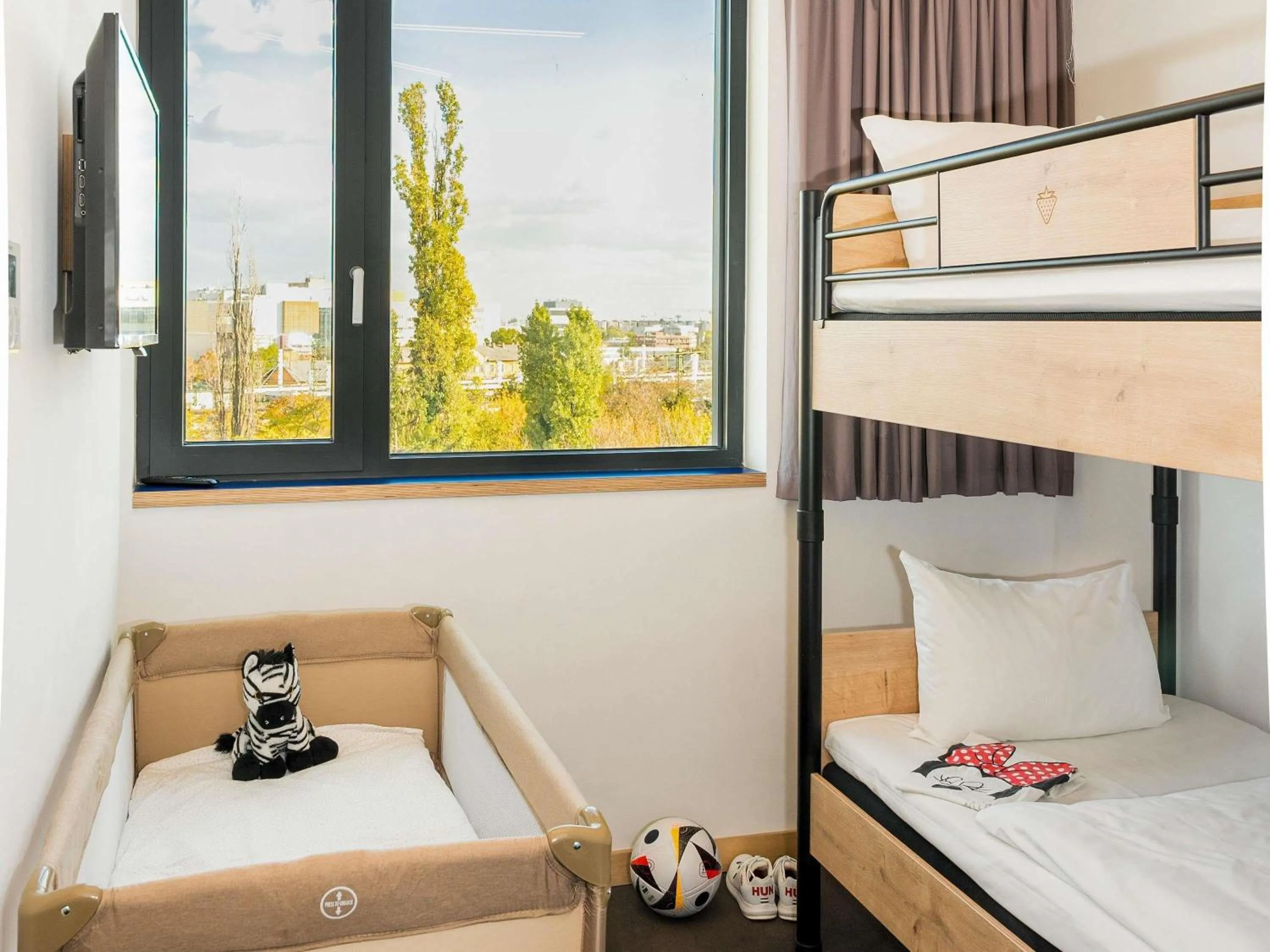 Bedroom, Bed in ibis Styles Budapest Citywest