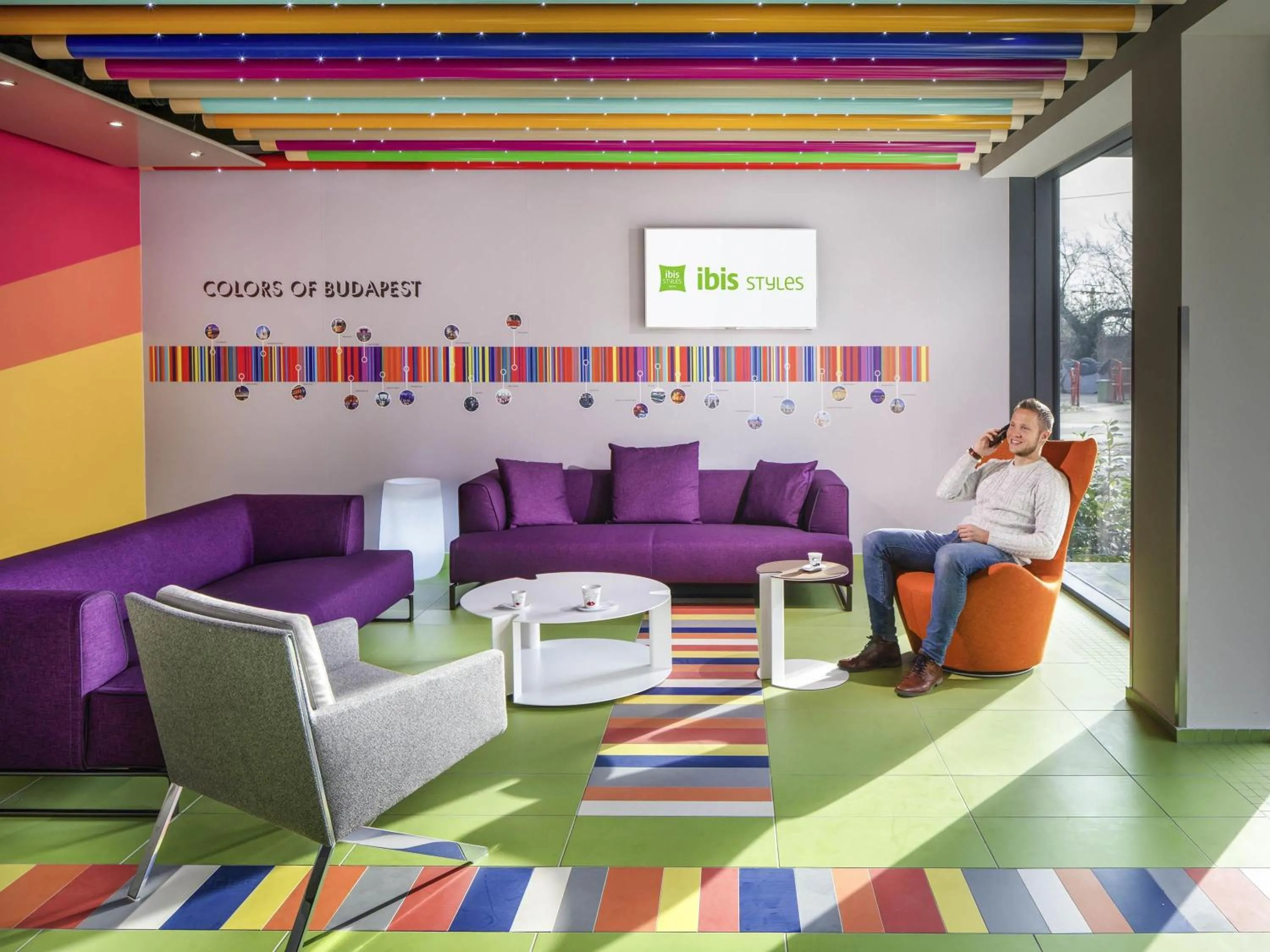 Lounge or bar in ibis Styles Budapest Citywest