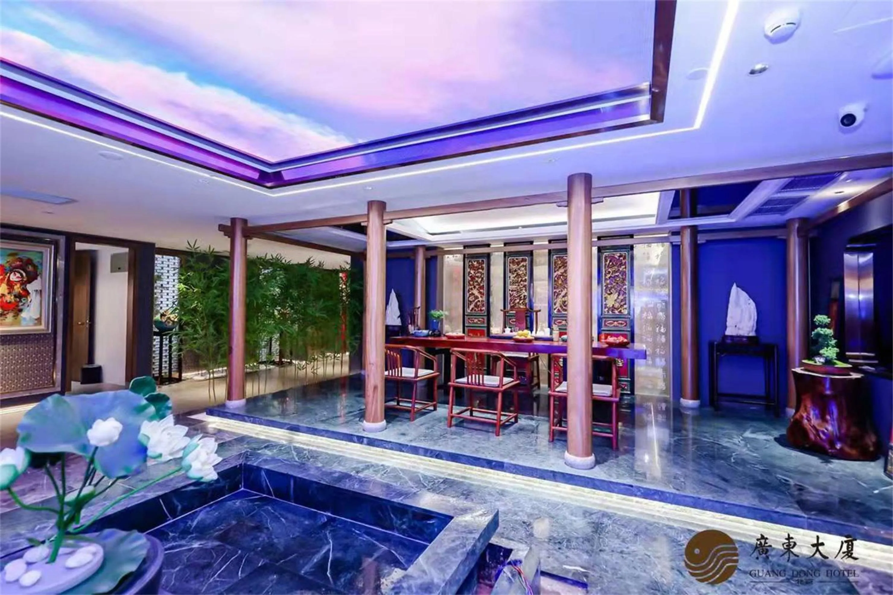 Restaurant/places to eat in Beijing Guangdong Hotel