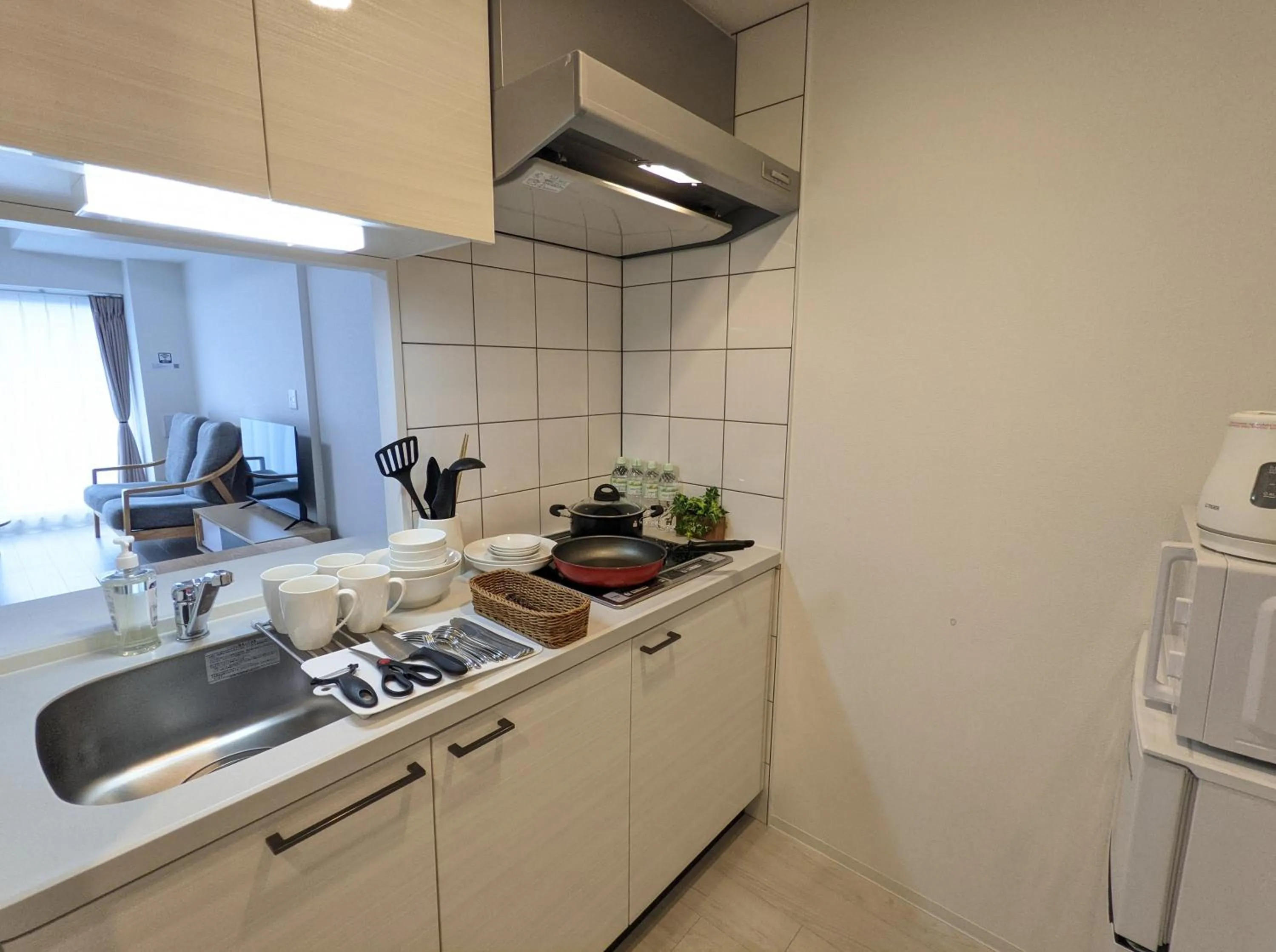 Kitchen or kitchenette in ESLEAD HOTEL Osaka Tsuruhashi