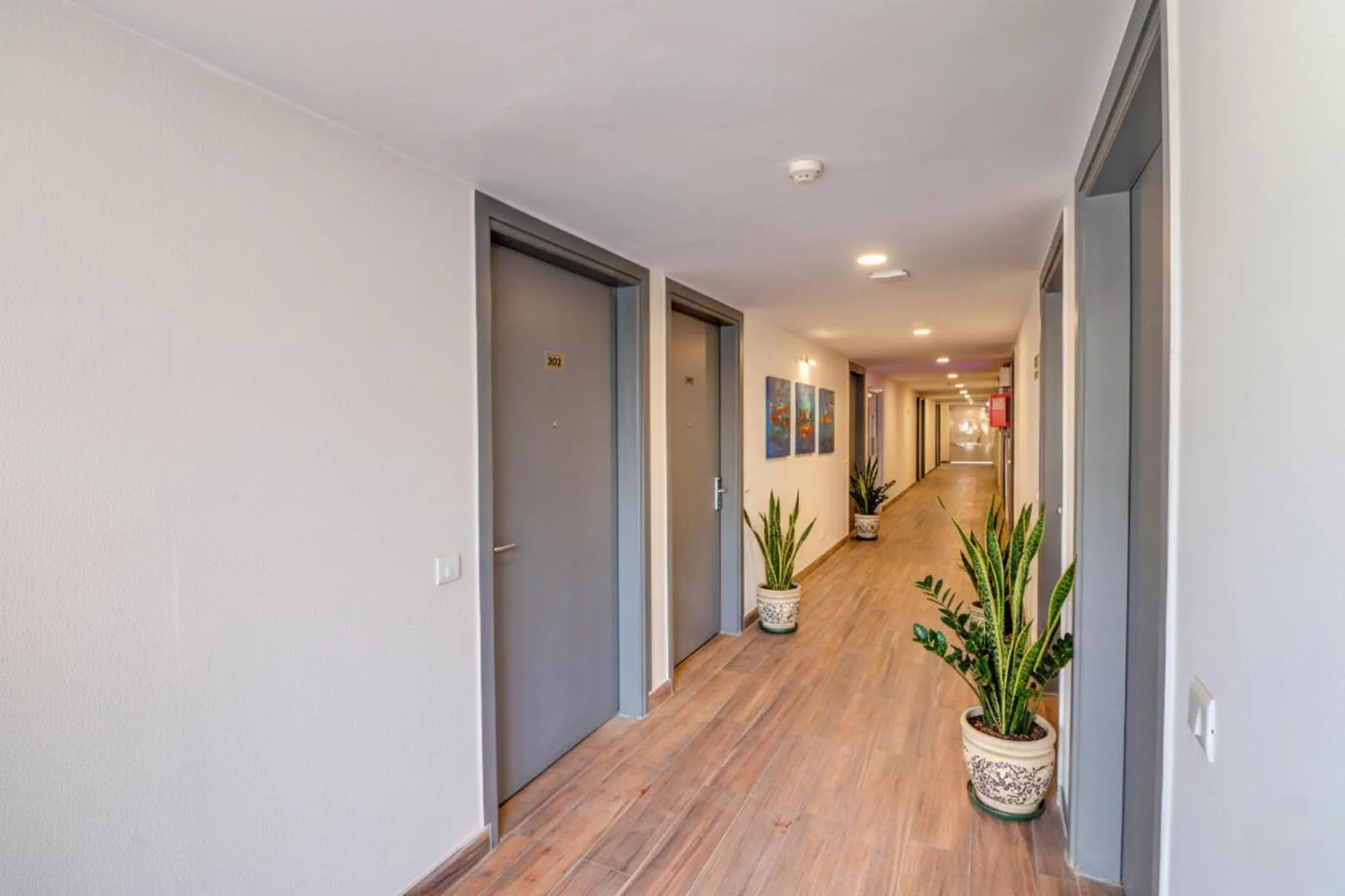 Lobby or reception in FabHotel Kirti Nagar