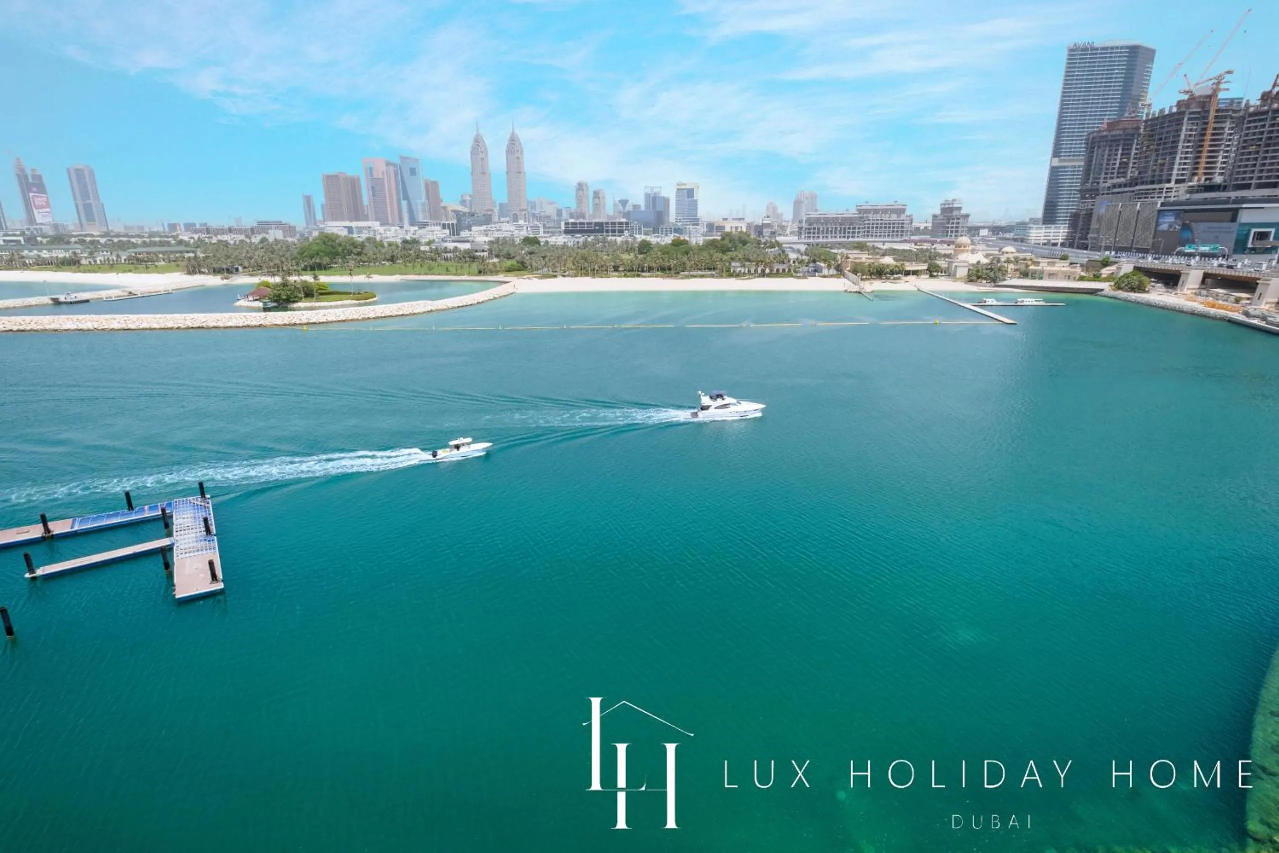 Sea view in LUX Opulent Island Suite 6 Burj View