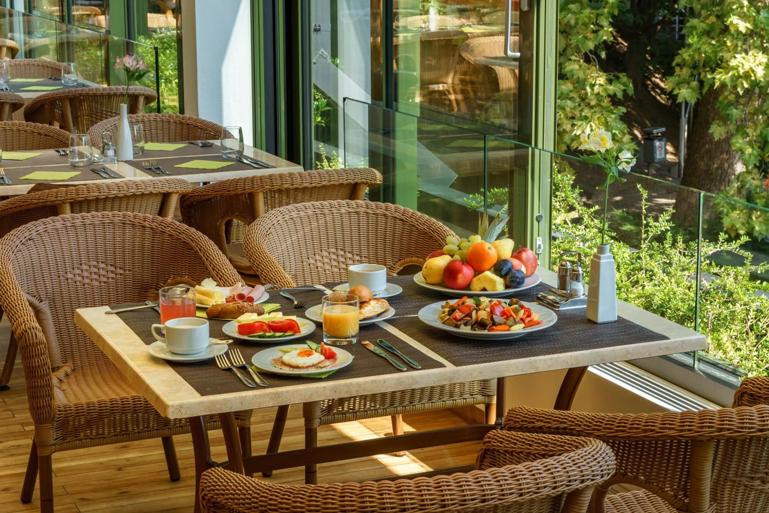 Restaurant/places to eat in Ensana Thermal Aqua