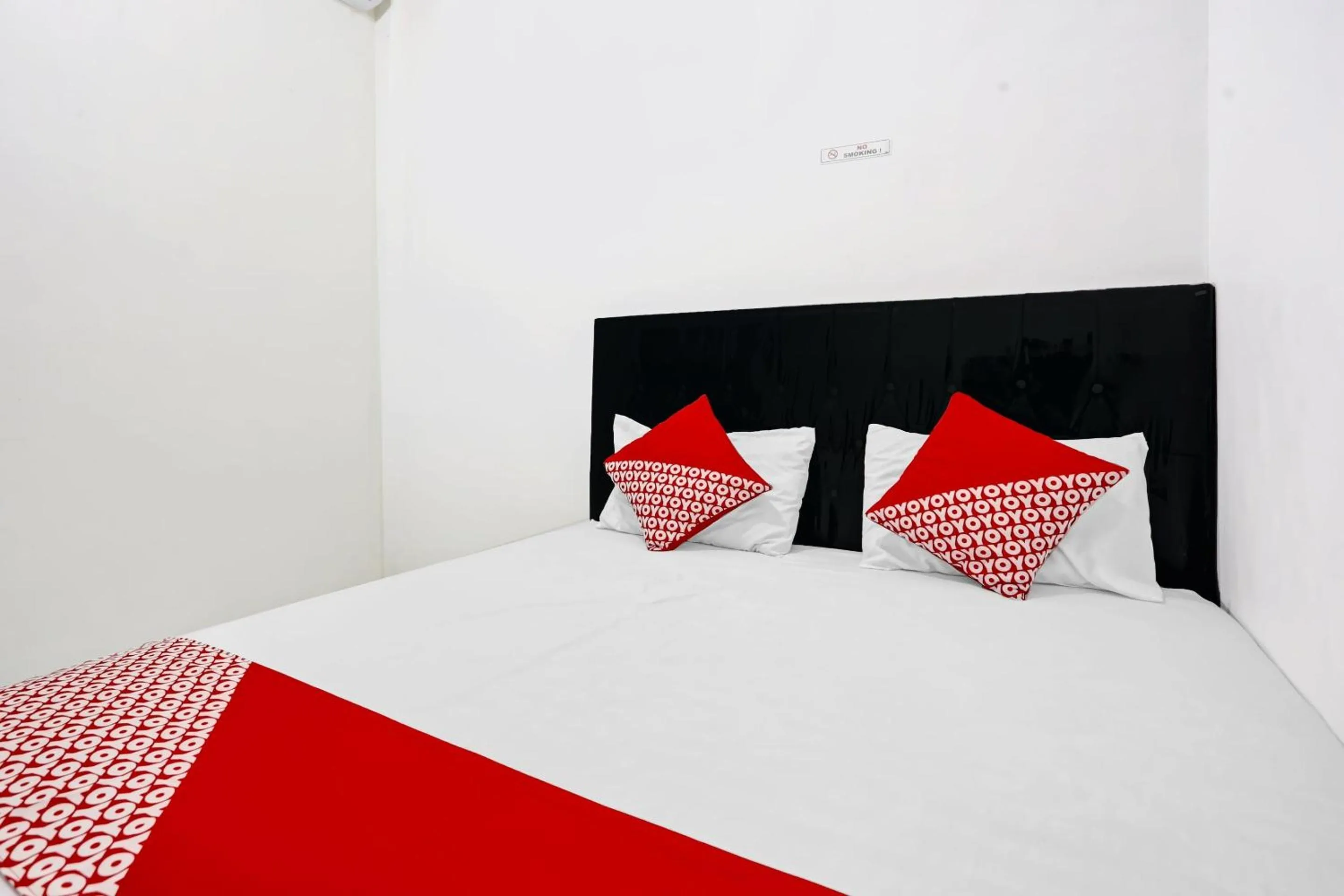 Bedroom in SUPER OYO 90550 Good Sleep 3 Samarinda