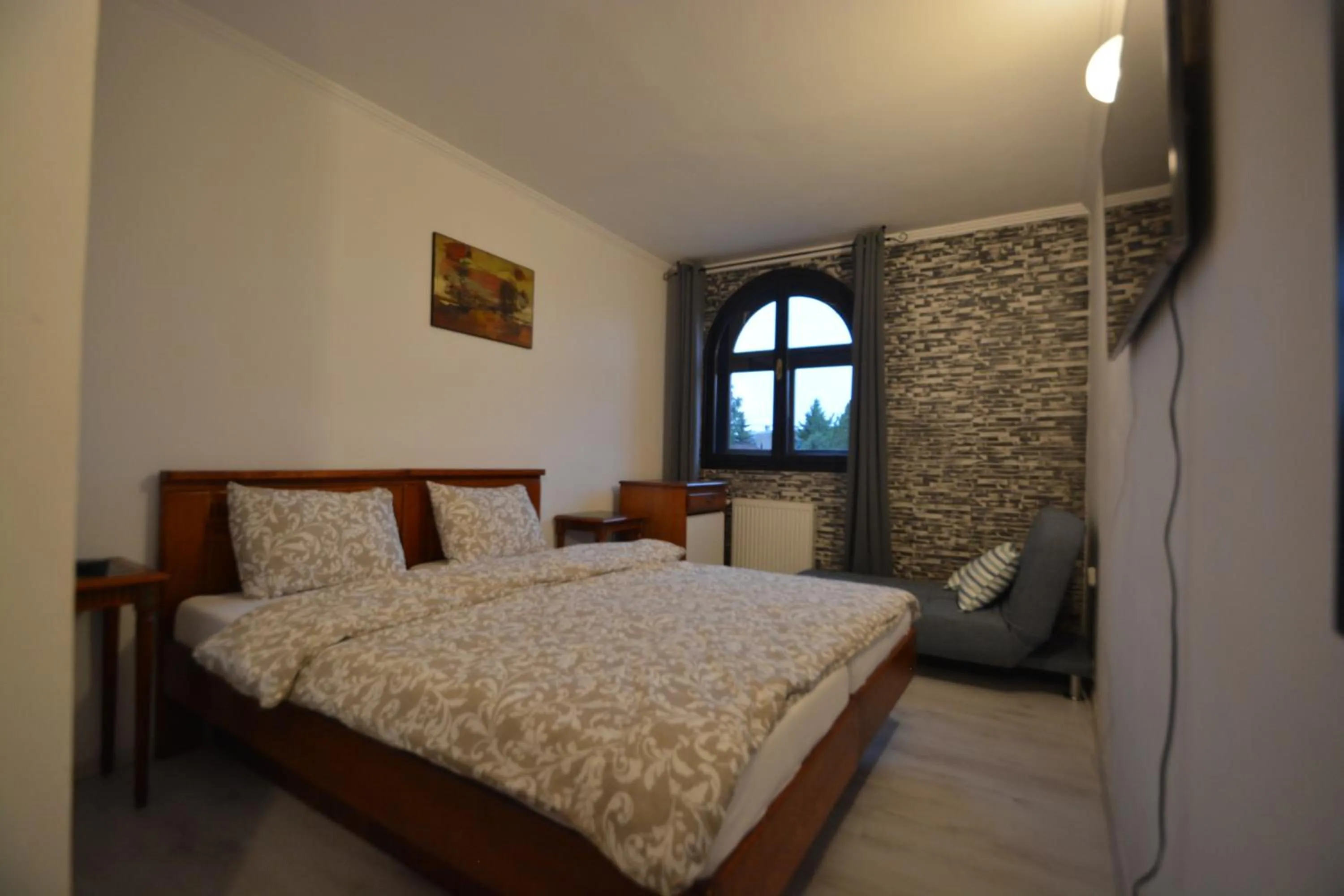 Photo of the whole room, Bed in Gala - Guesthouse