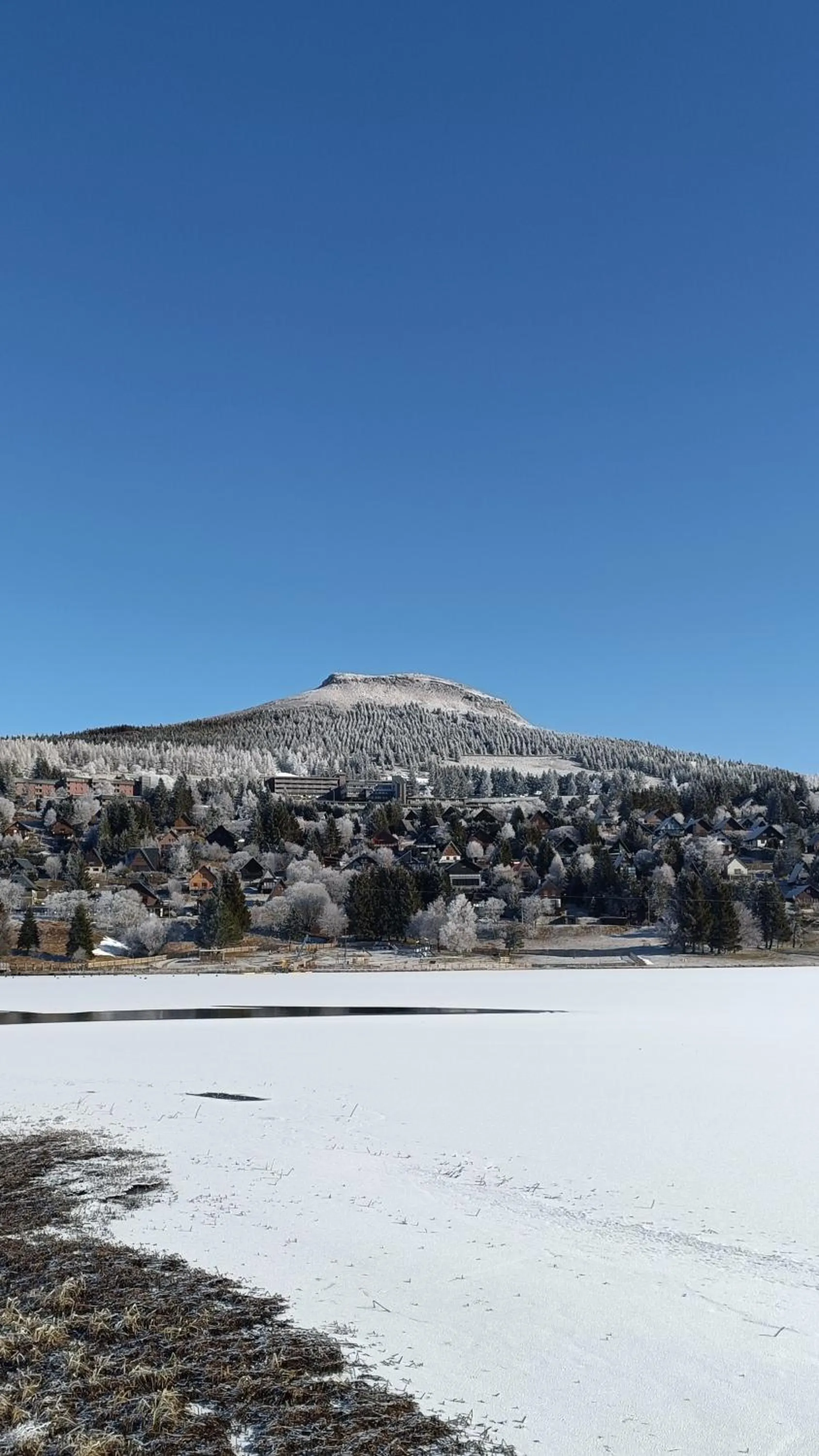 Natural landscape in Hotel Perdrix