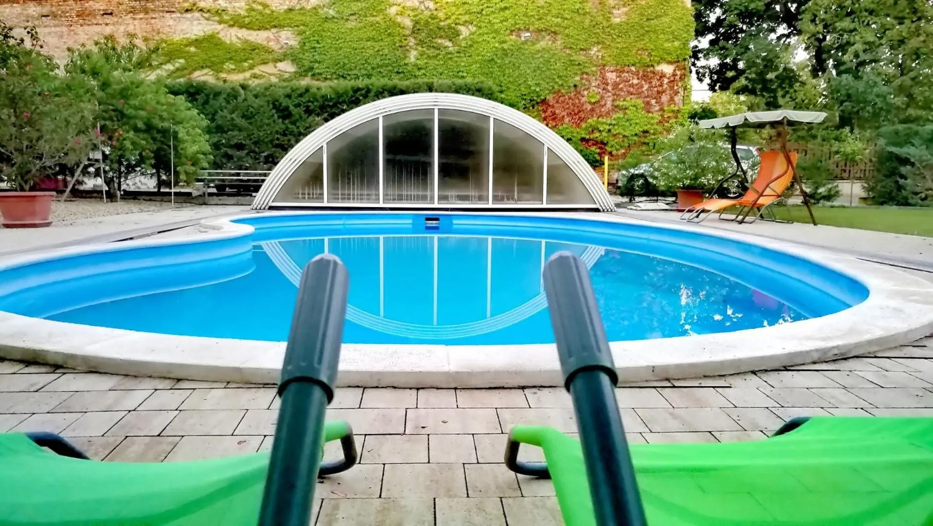 Garden in Hotel Manzard Panzio