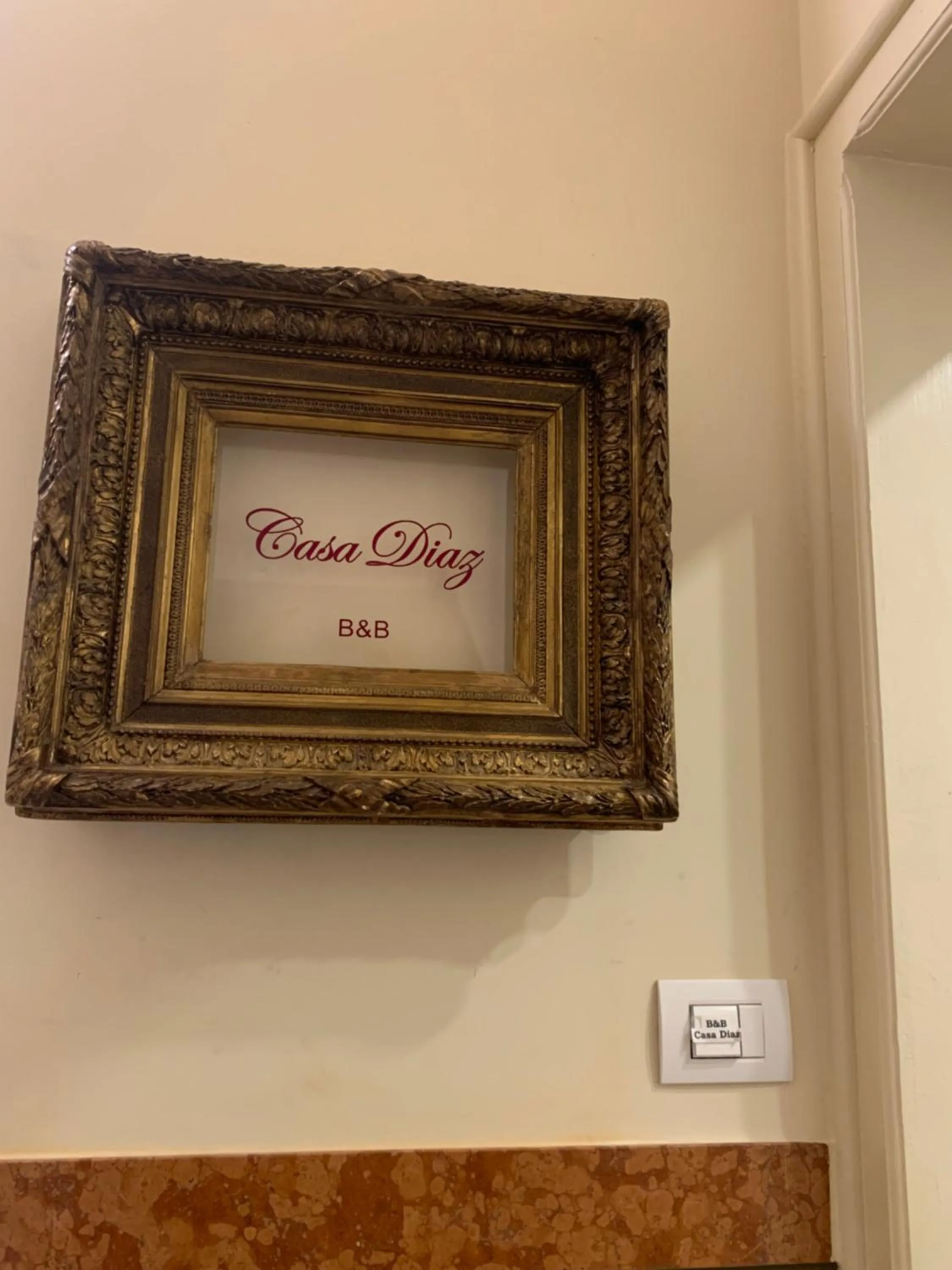 Logo/Certificate/Sign in B&B Casa Diaz