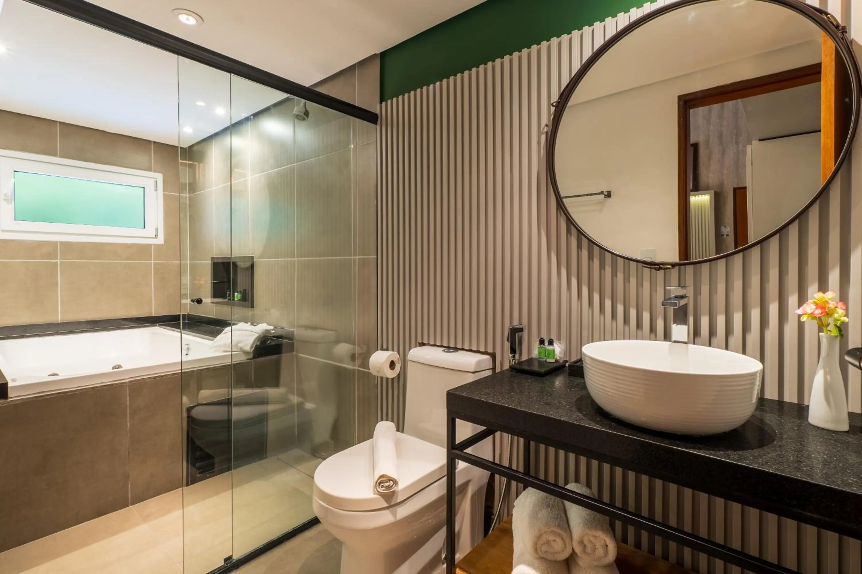 Shower in Pousada Boutique Figueira da Serra