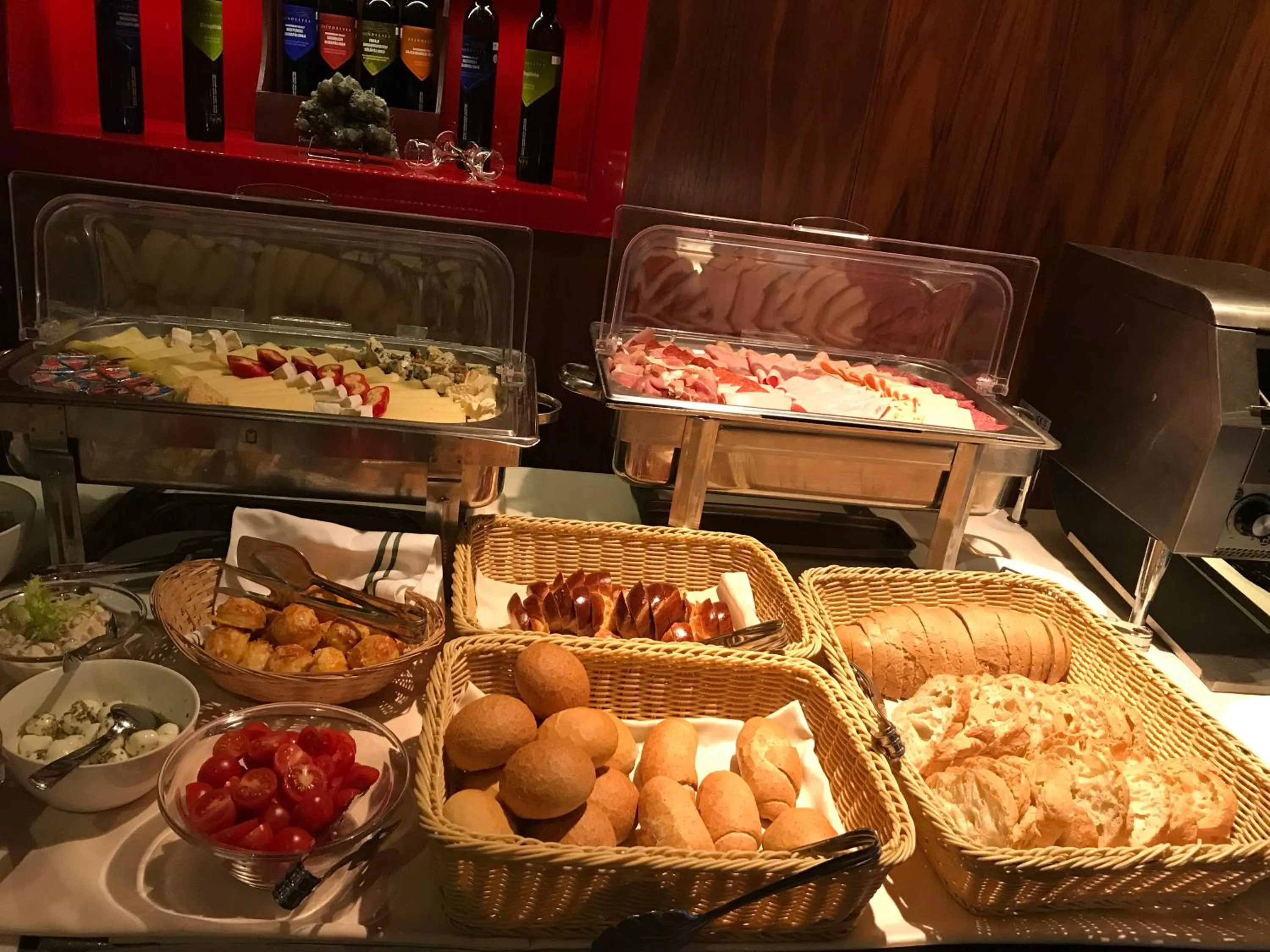 Breakfast in Szőnyi Garden Hotel Pest