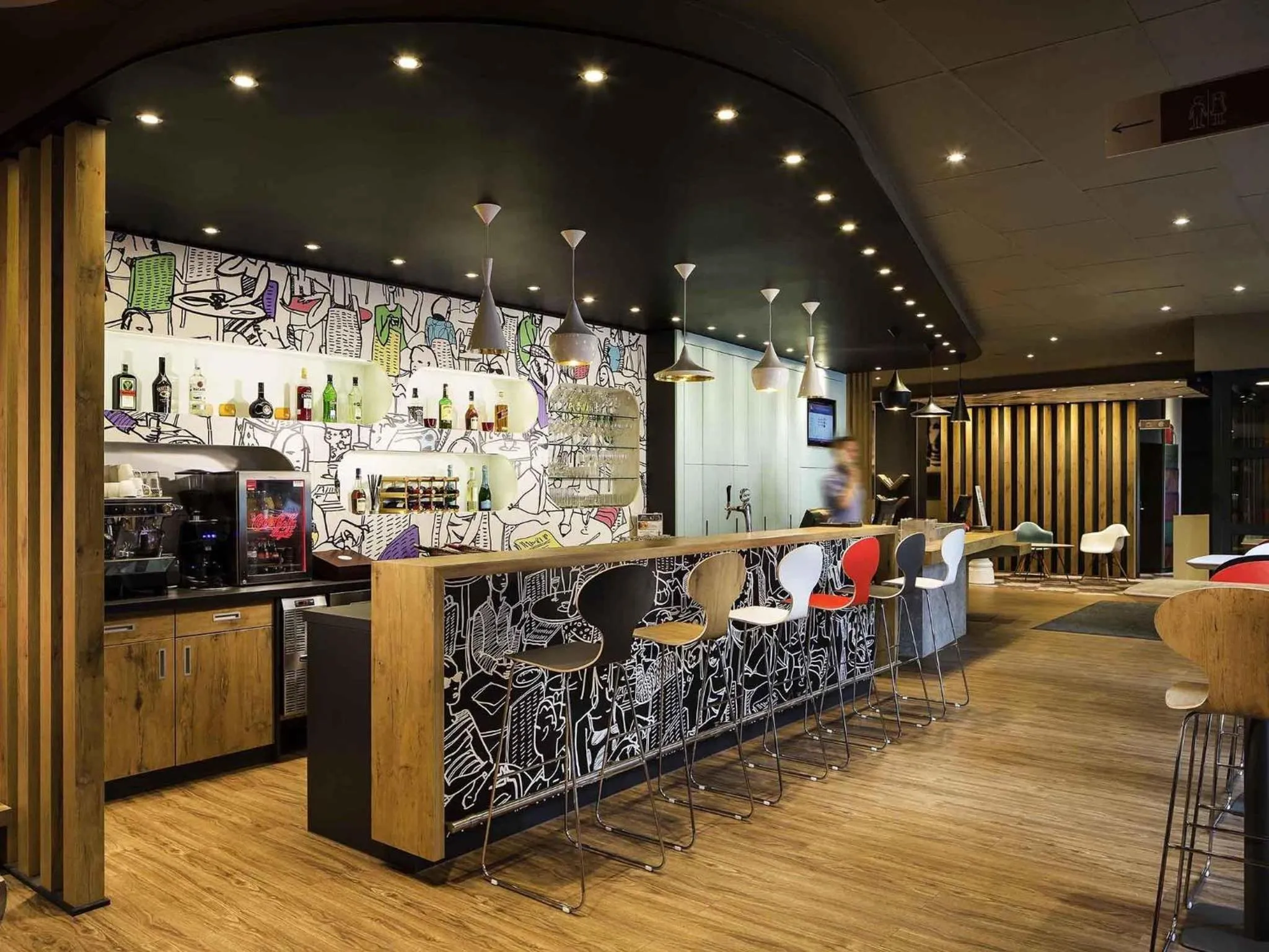 Lounge or bar in Ibis Budapest Heroes Square