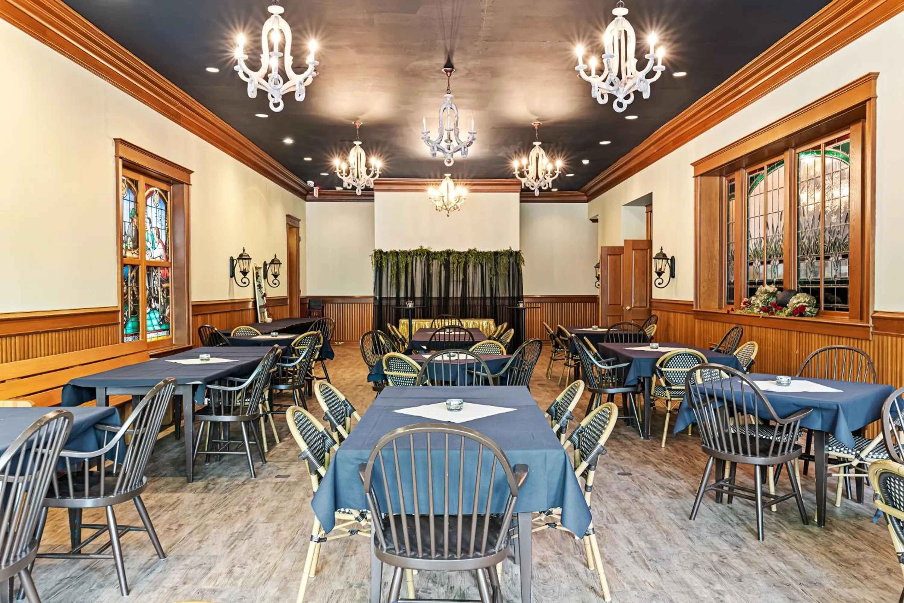 Banquet/Function facilities in The Audubon Inn LLC