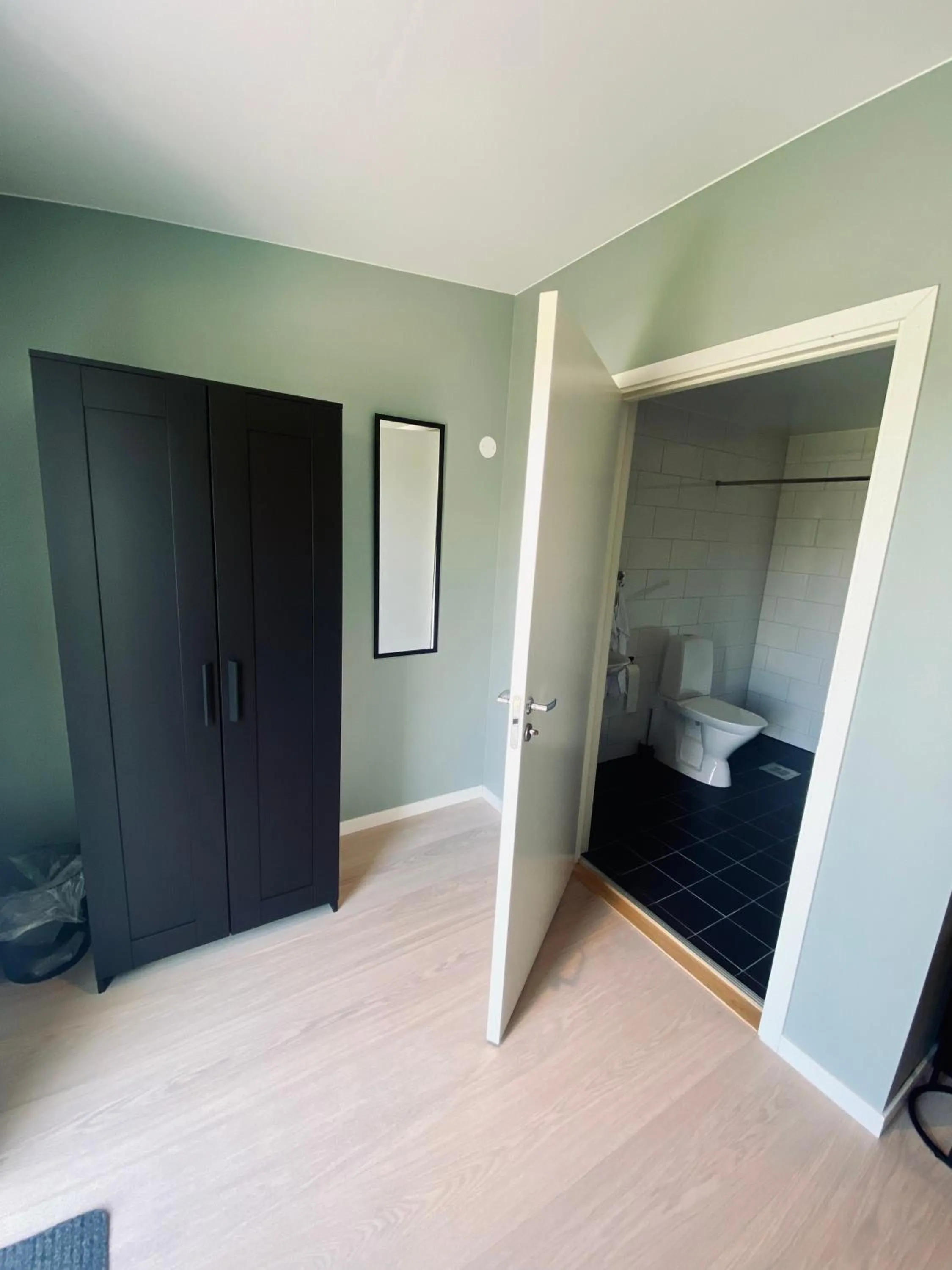 Bed in Enkegården Gårdshotell