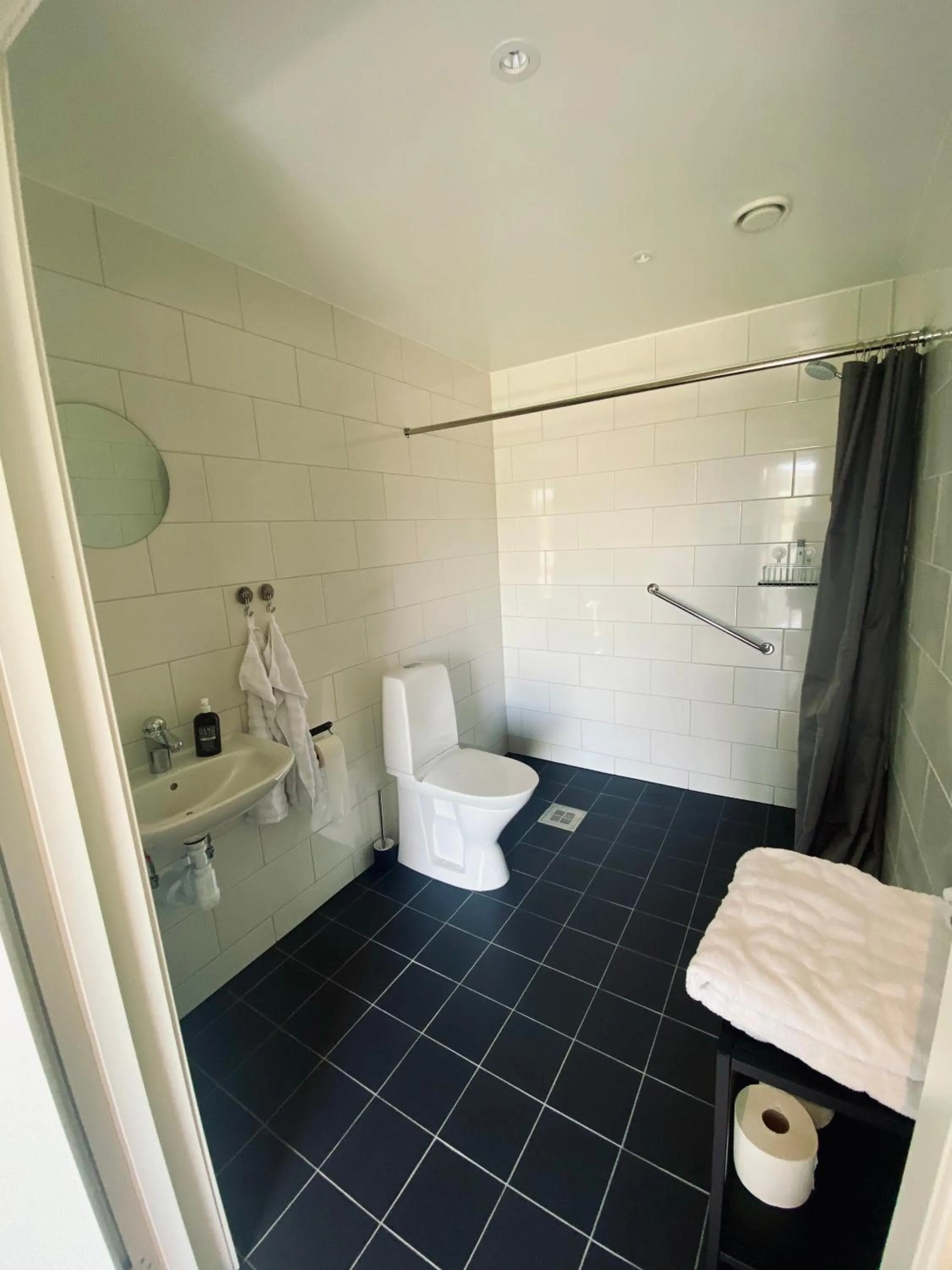 Enkegården Gårdshotell