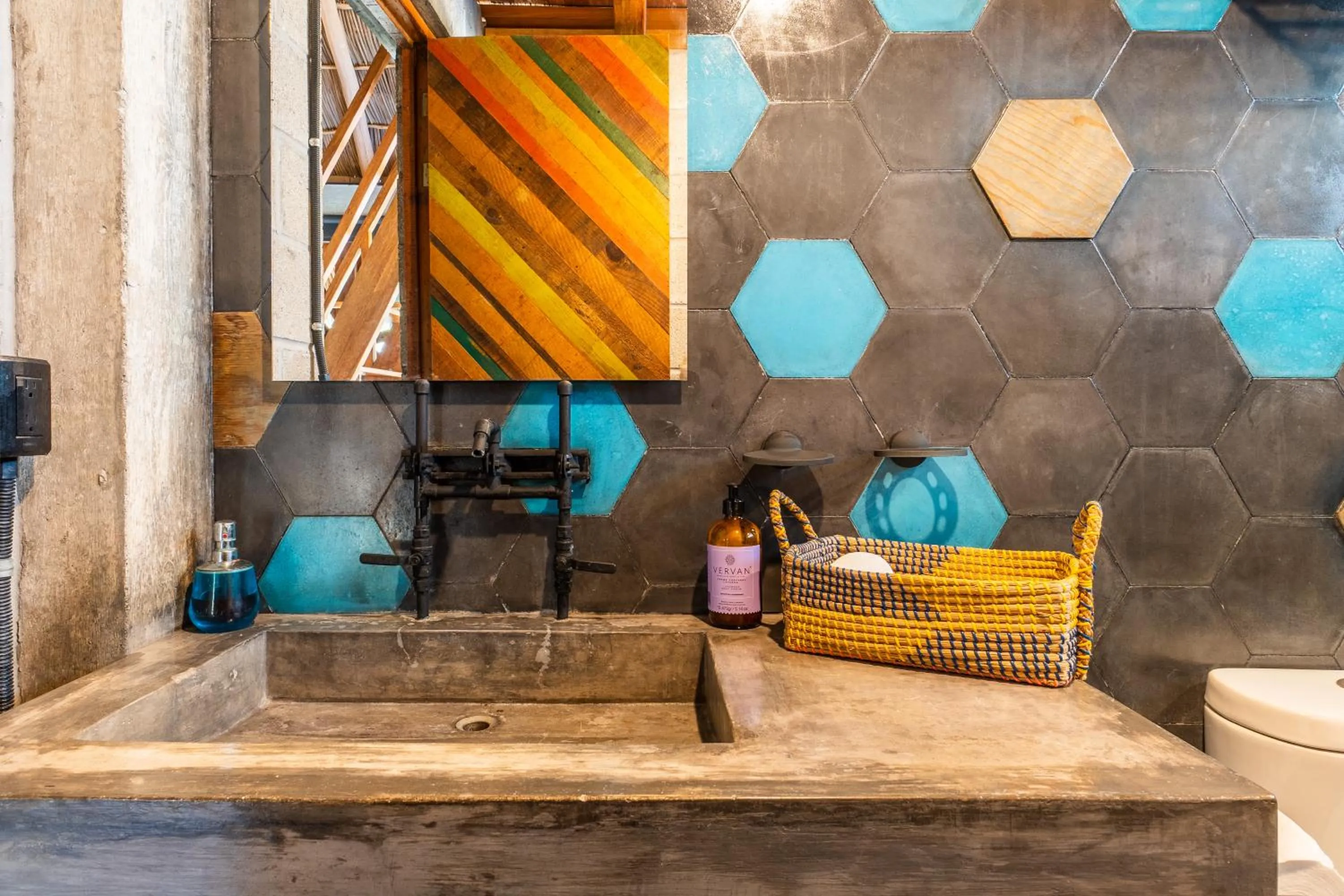 Bathroom in Papelillo Lofts