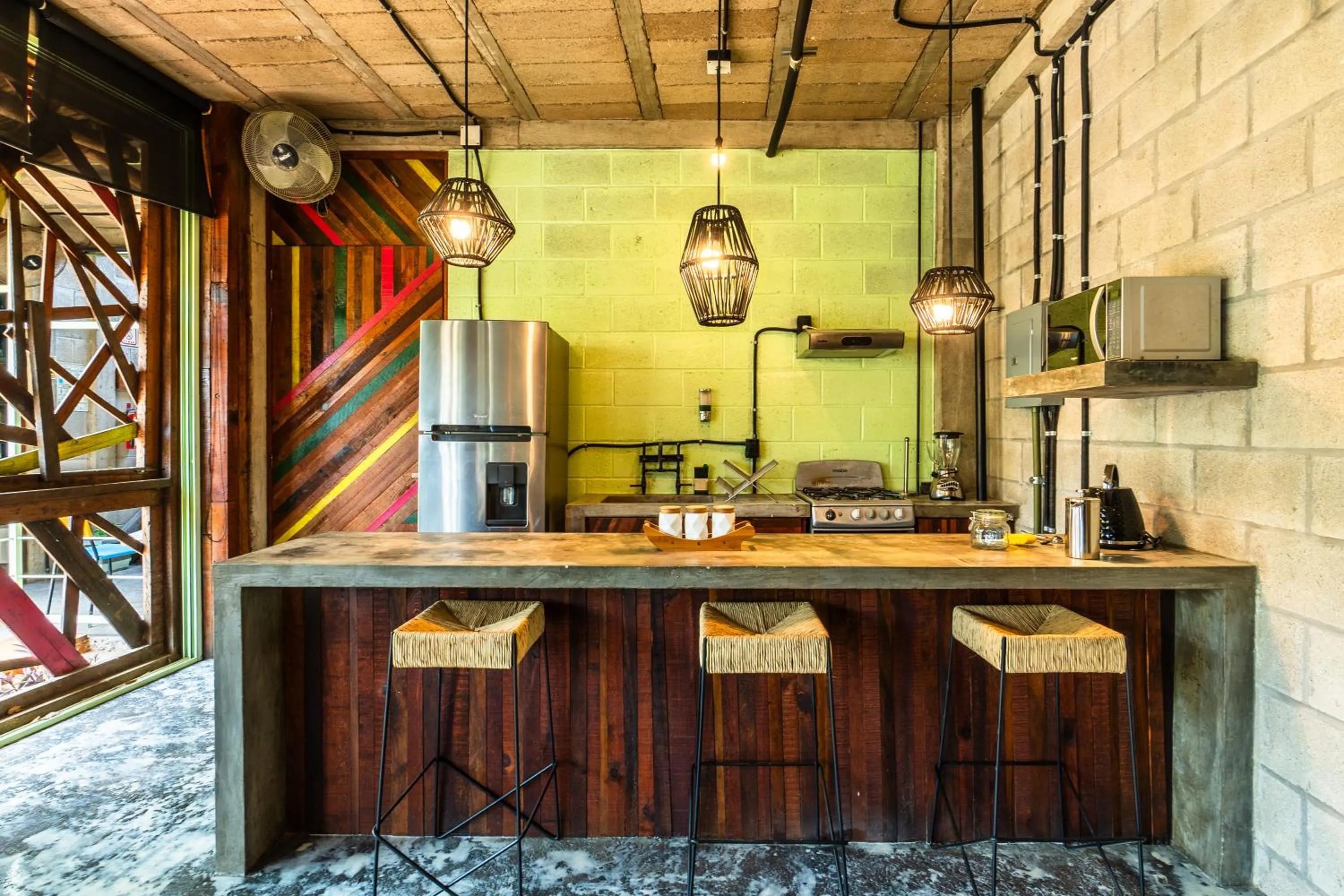 Coffee/tea facilities in Papelillo Lofts