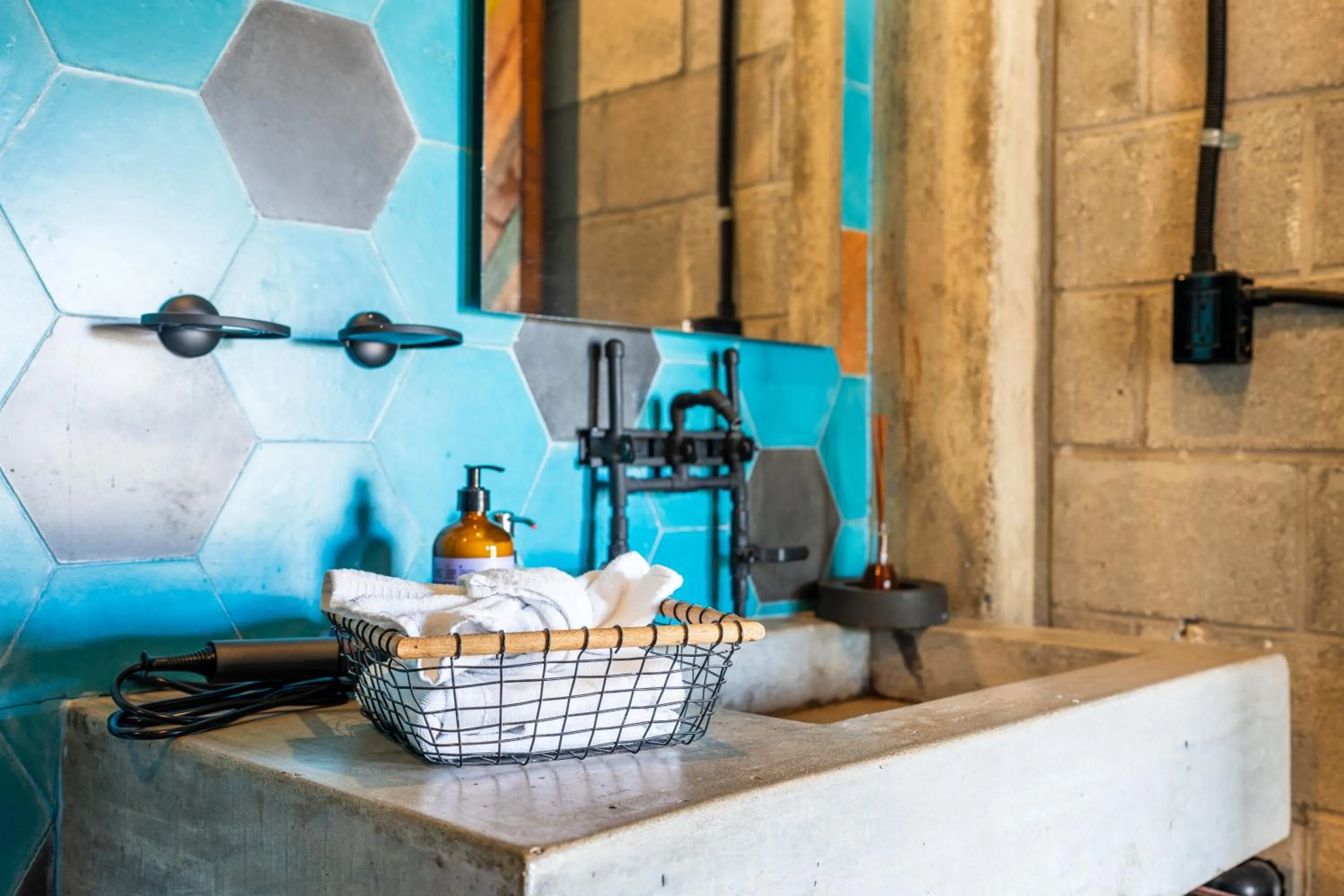 Bathroom in Papelillo Lofts