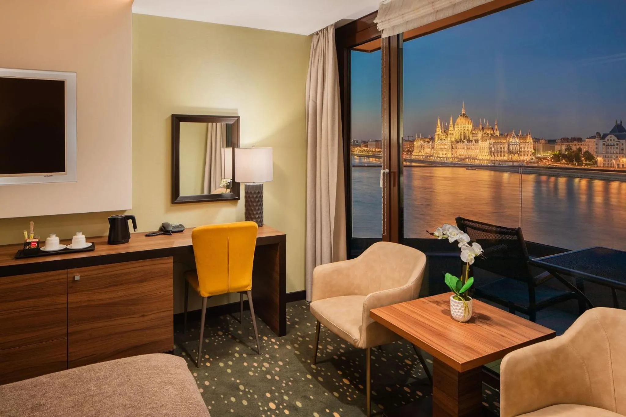 View (from property/room) in Boutique Hotel Victoria Budapest