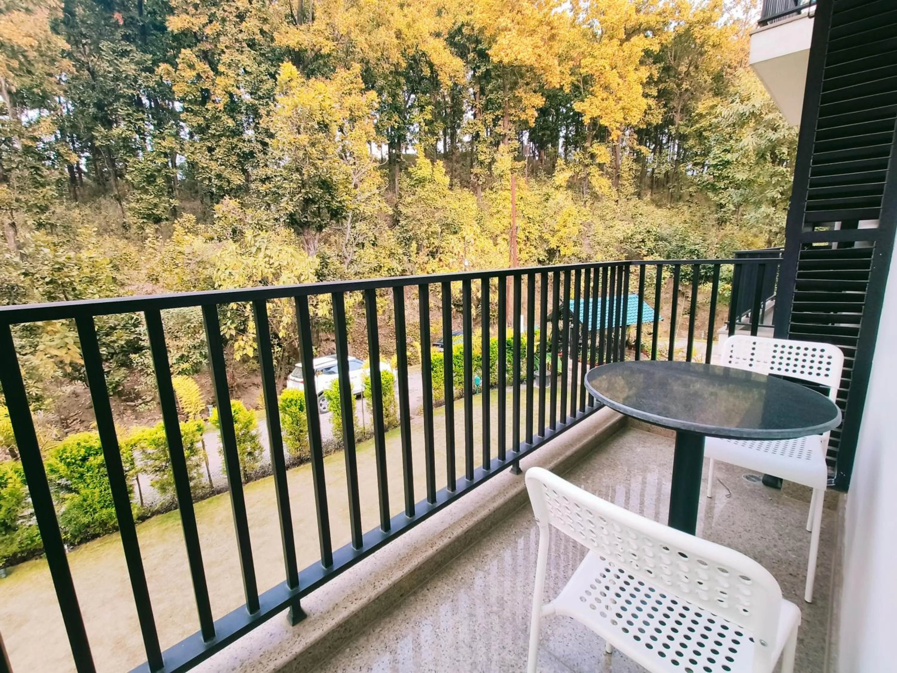 Balcony/Terrace in Ataraxia Crestmont Resort & Spa