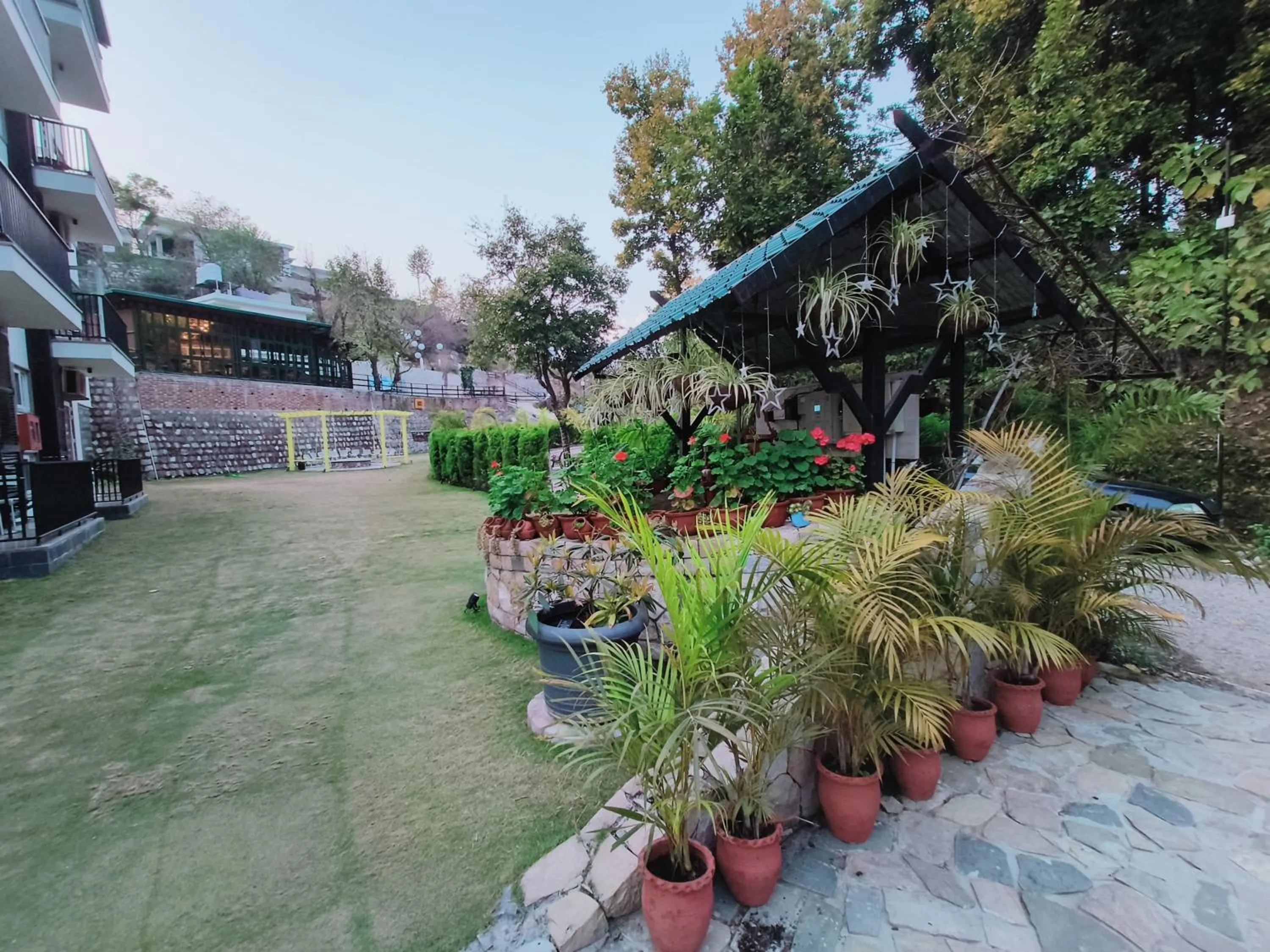 Garden in Ataraxia Crestmont Resort & Spa