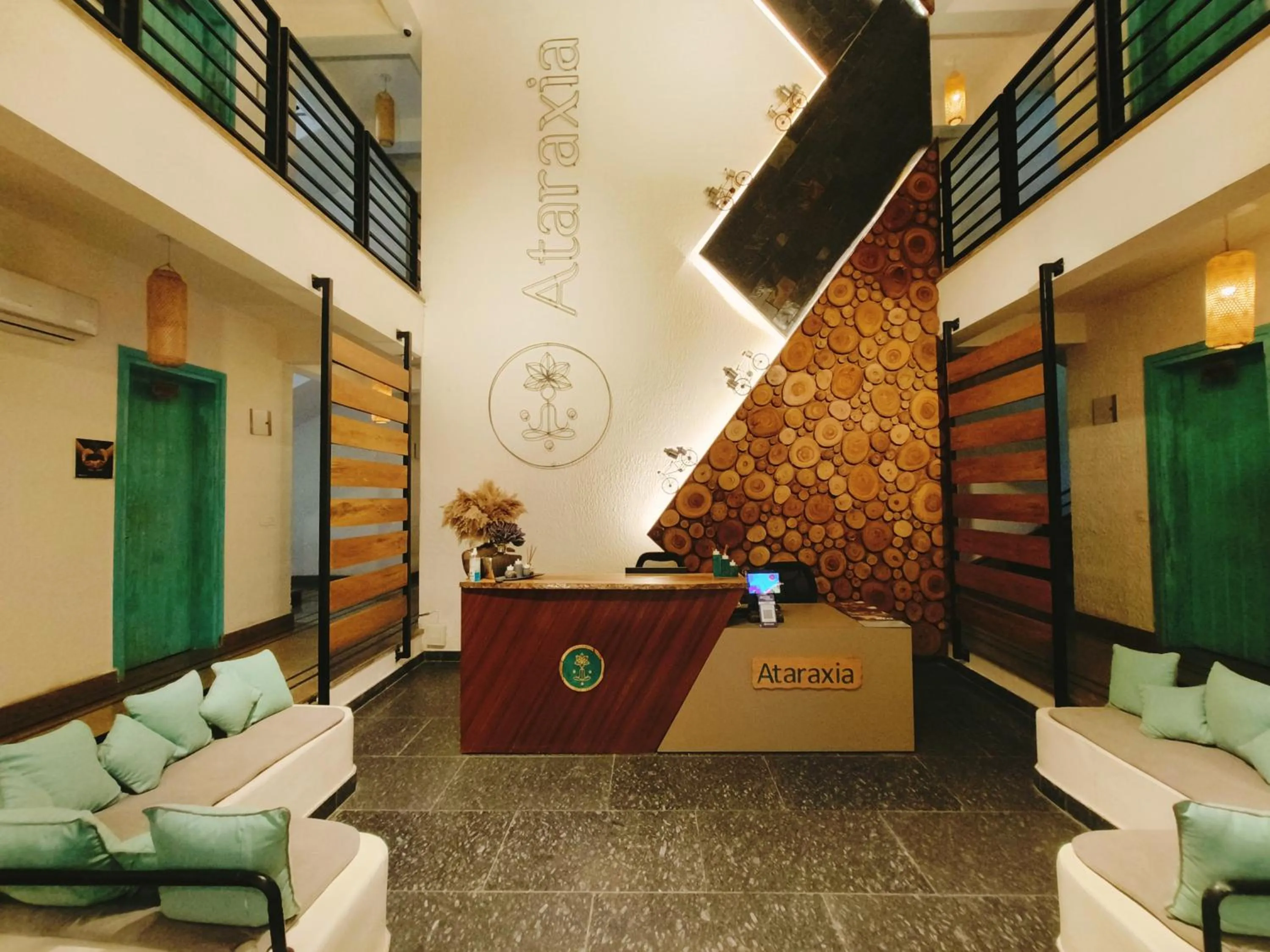 Lobby or reception in Ataraxia Crestmont Resort & Spa