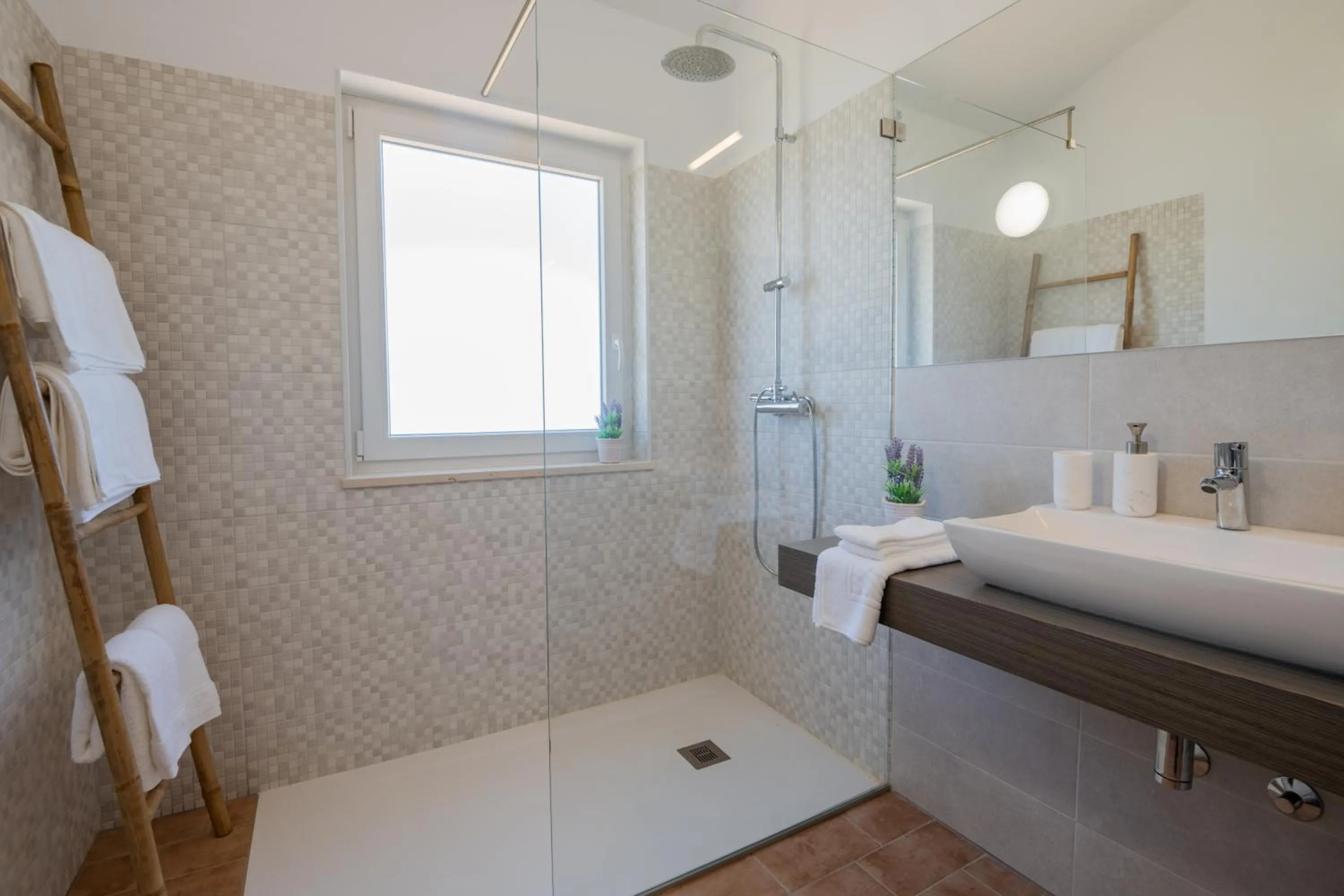 Bathroom in Ares do Monte - Turismo Rural