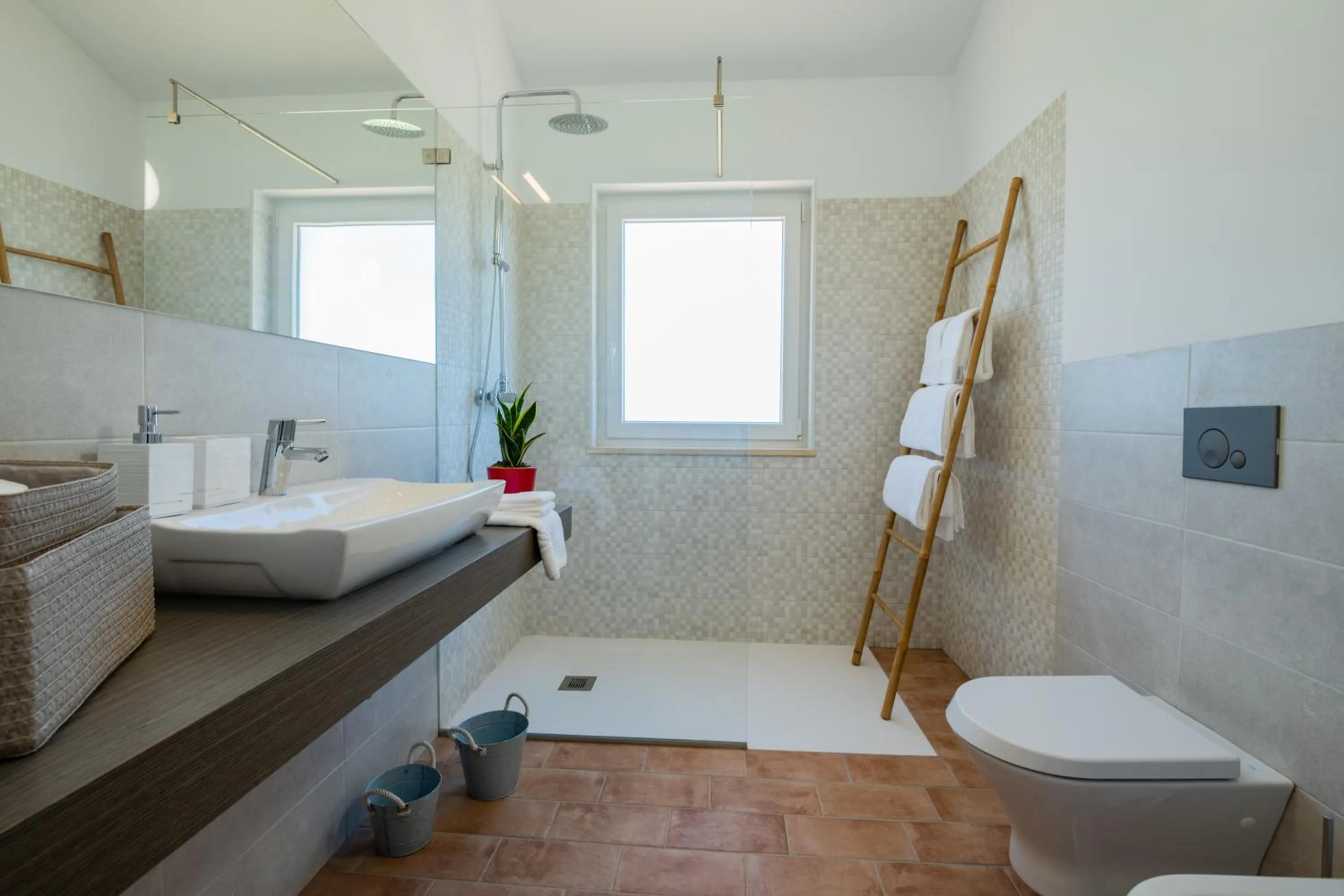 Bathroom, Bed in Ares do Monte - Turismo Rural