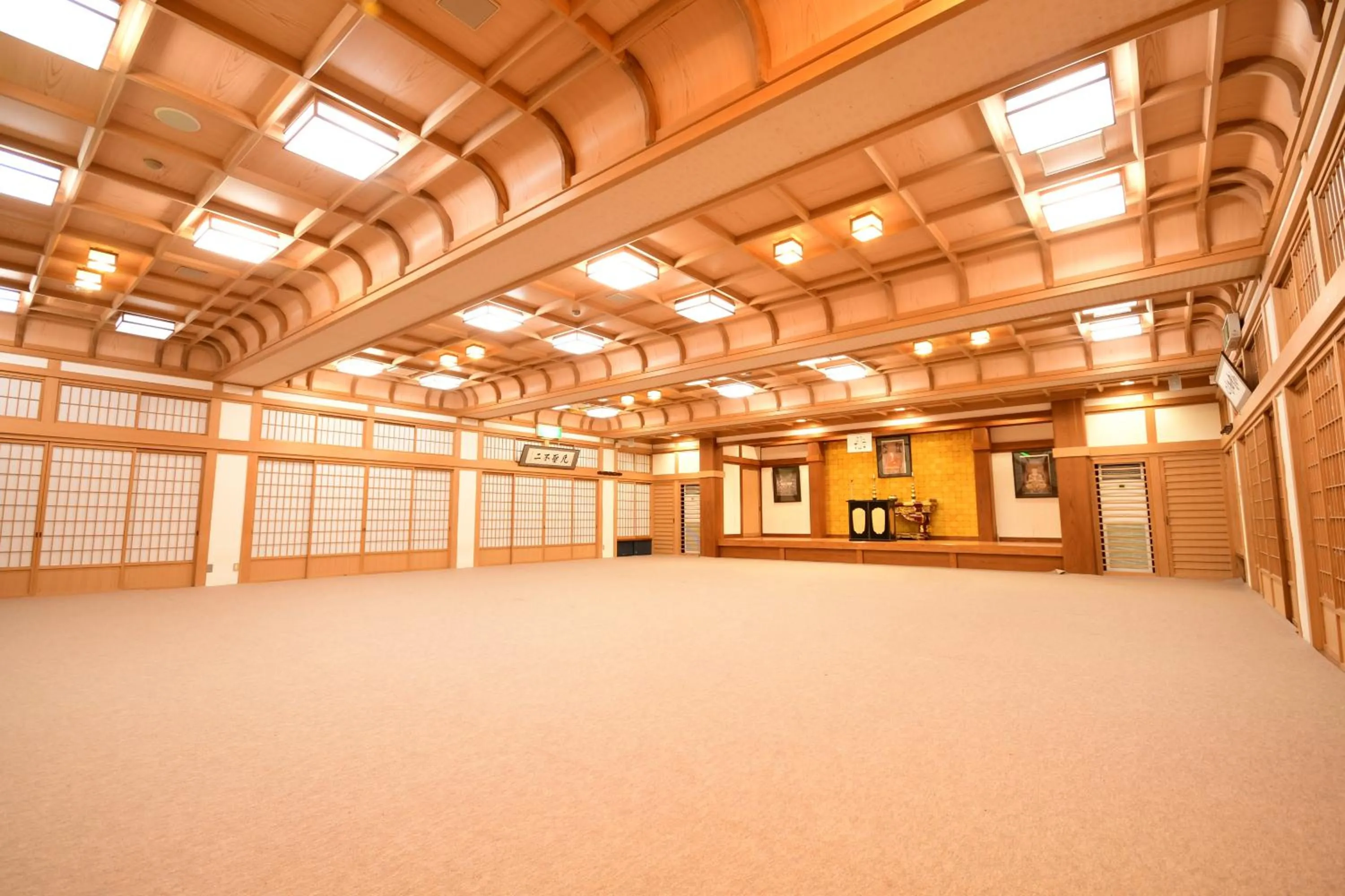 Area and facilities in Koyasan Shukubo Fugenin