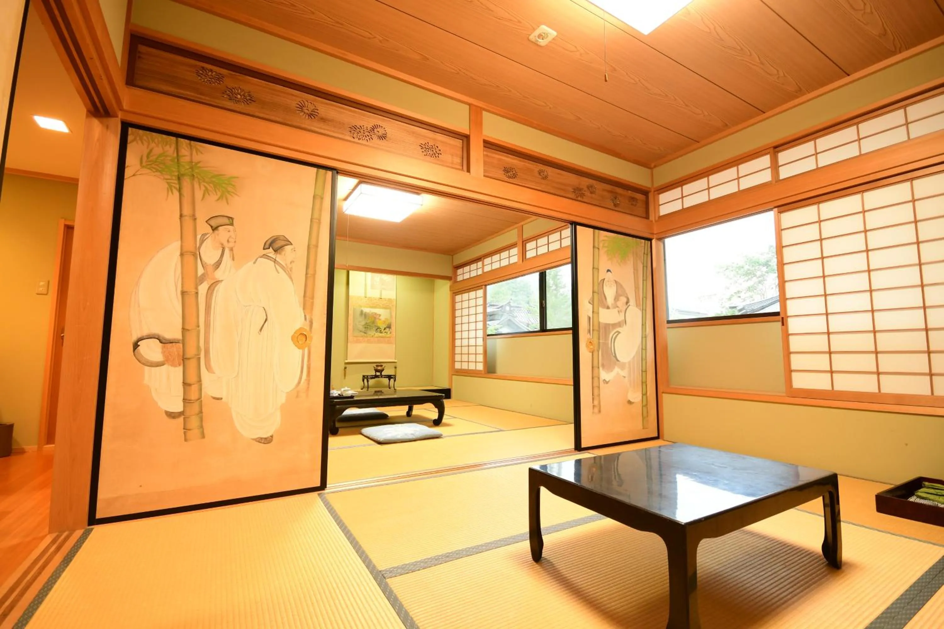 Photo of the whole room in Koyasan Shukubo Fugenin