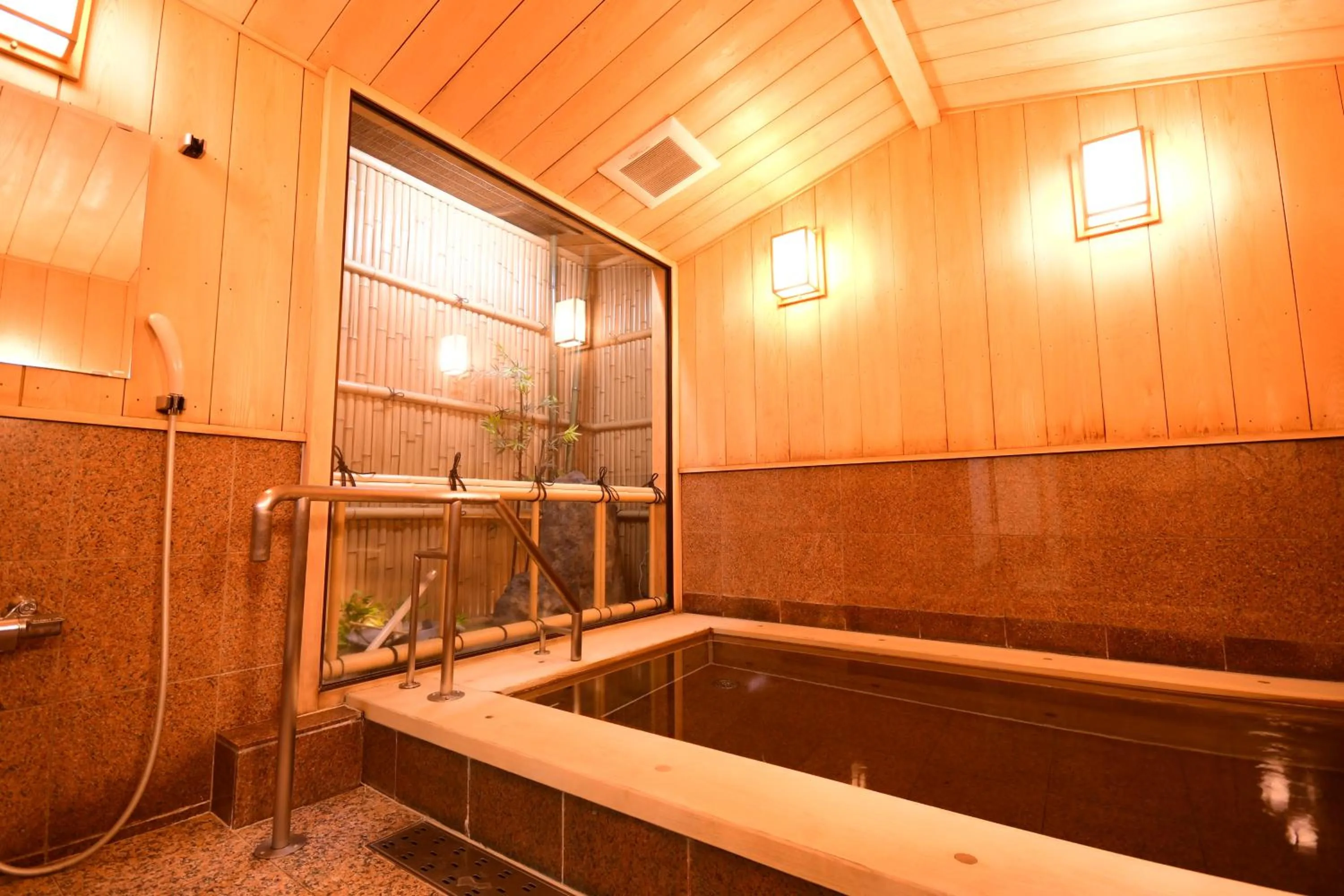 Bathroom in Koyasan Shukubo Fugenin