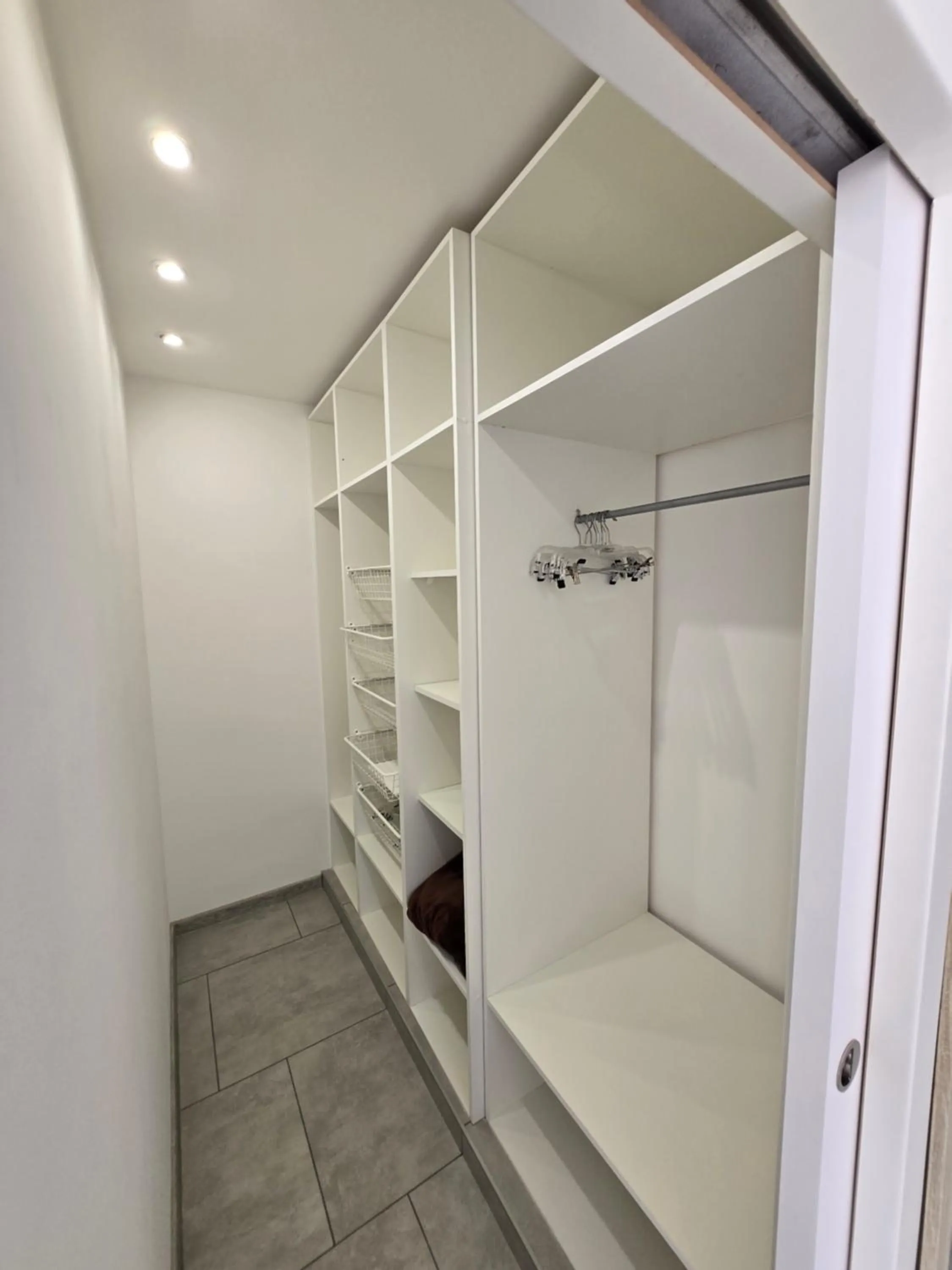 wardrobe in Artel Villa Tarsis