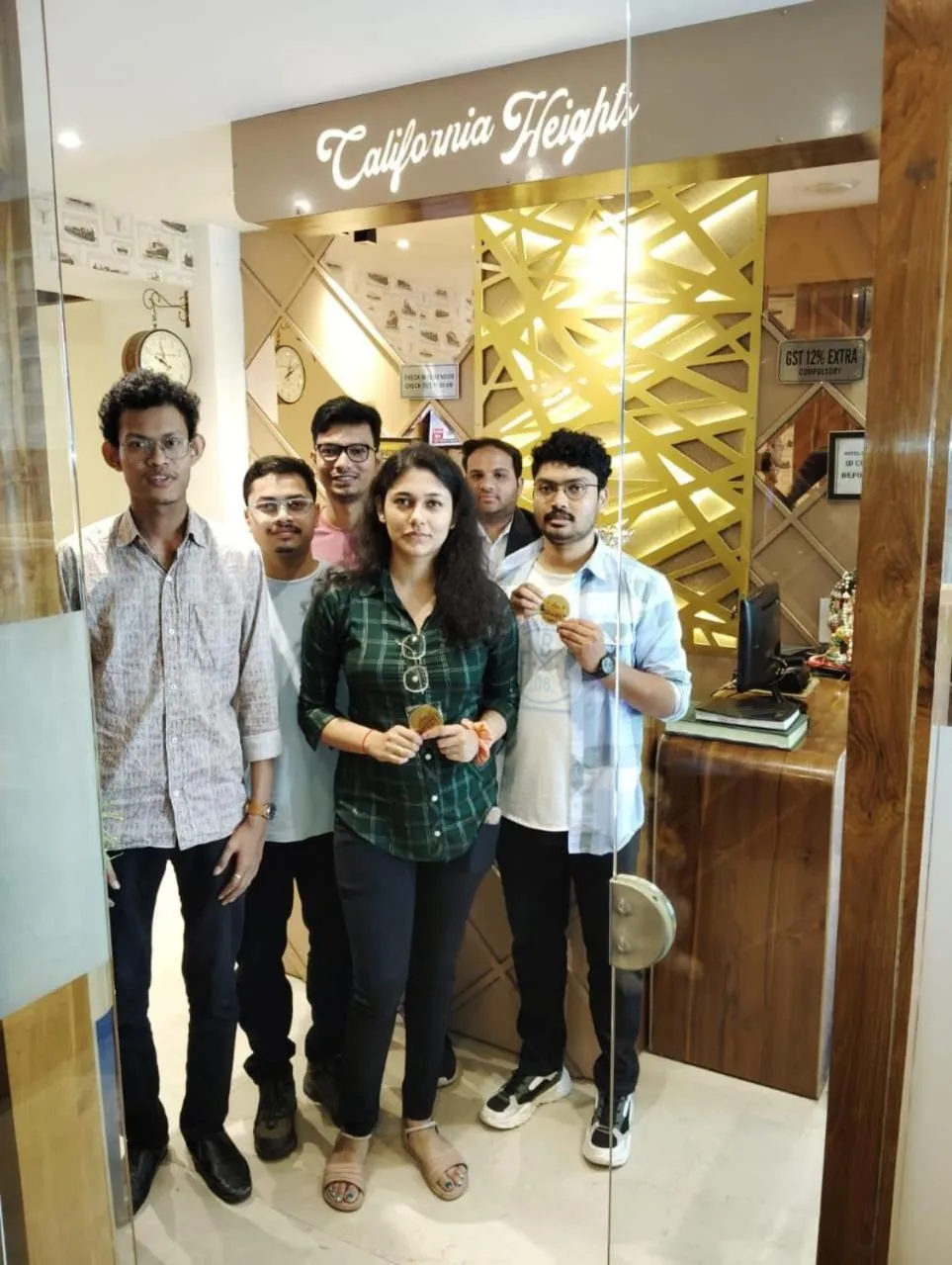 group of guests in Hotel California Heights