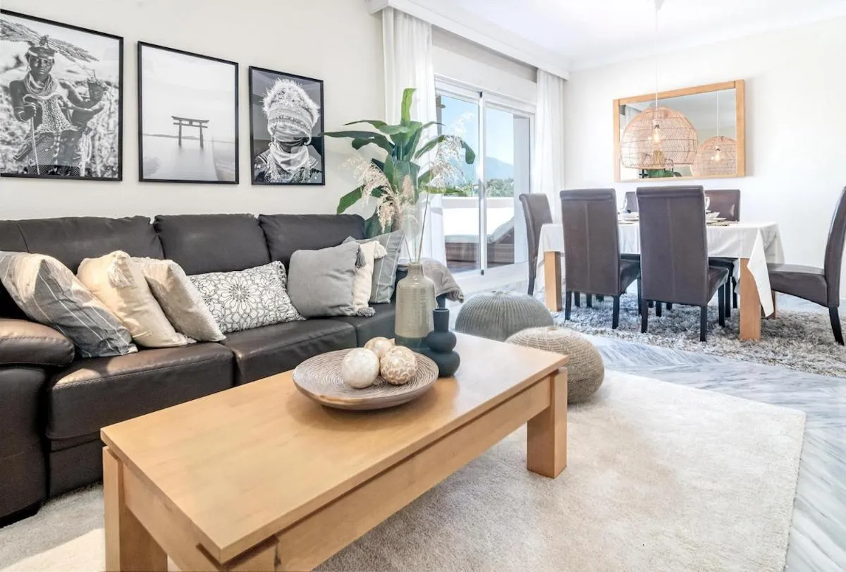 DN11-2 bedroom apartment close to Puerto Banus