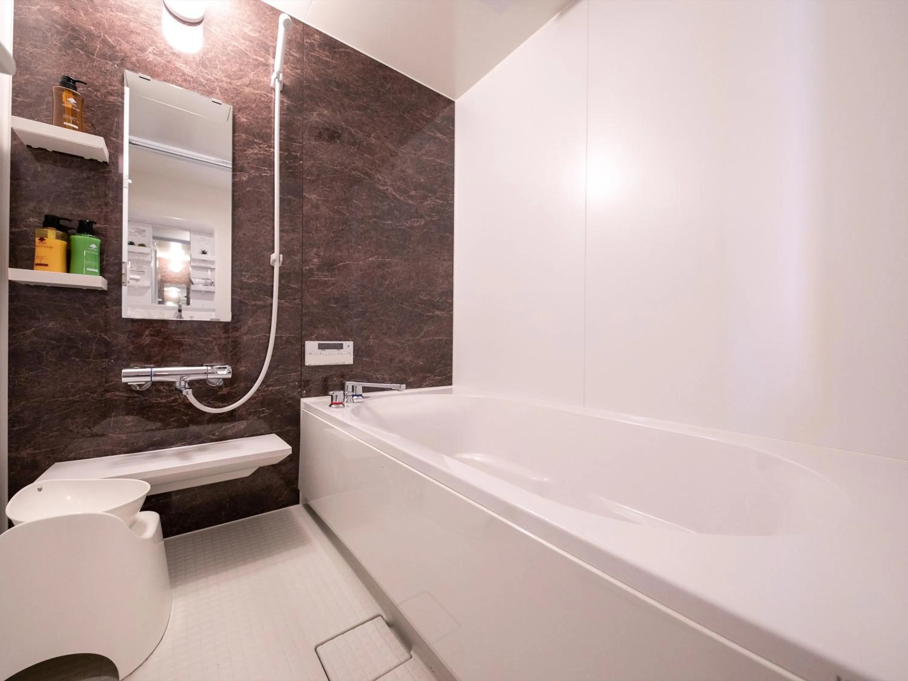 Bathroom in Hotel Best Price Kochi