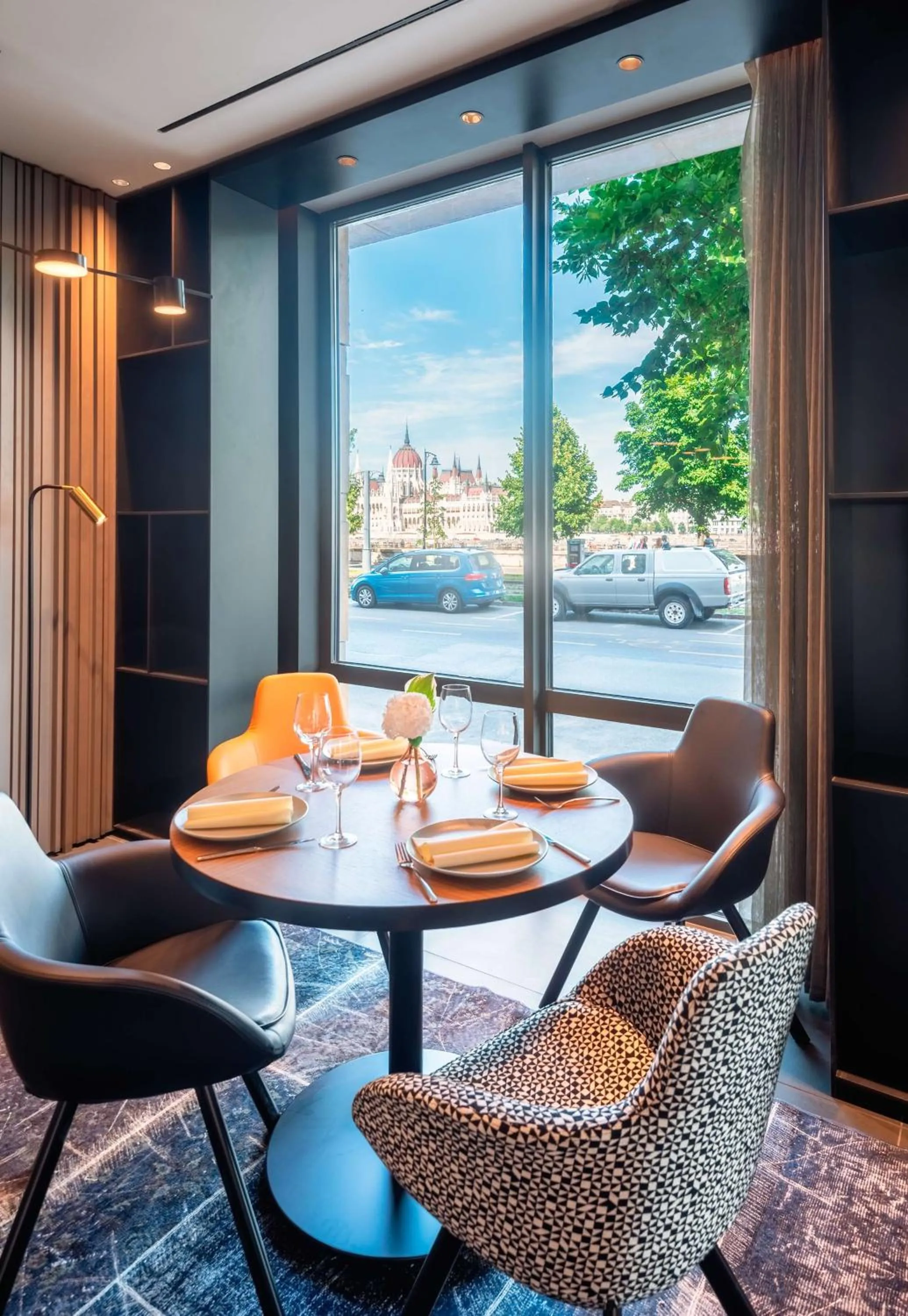 Lobby or reception in Park Plaza Budapest