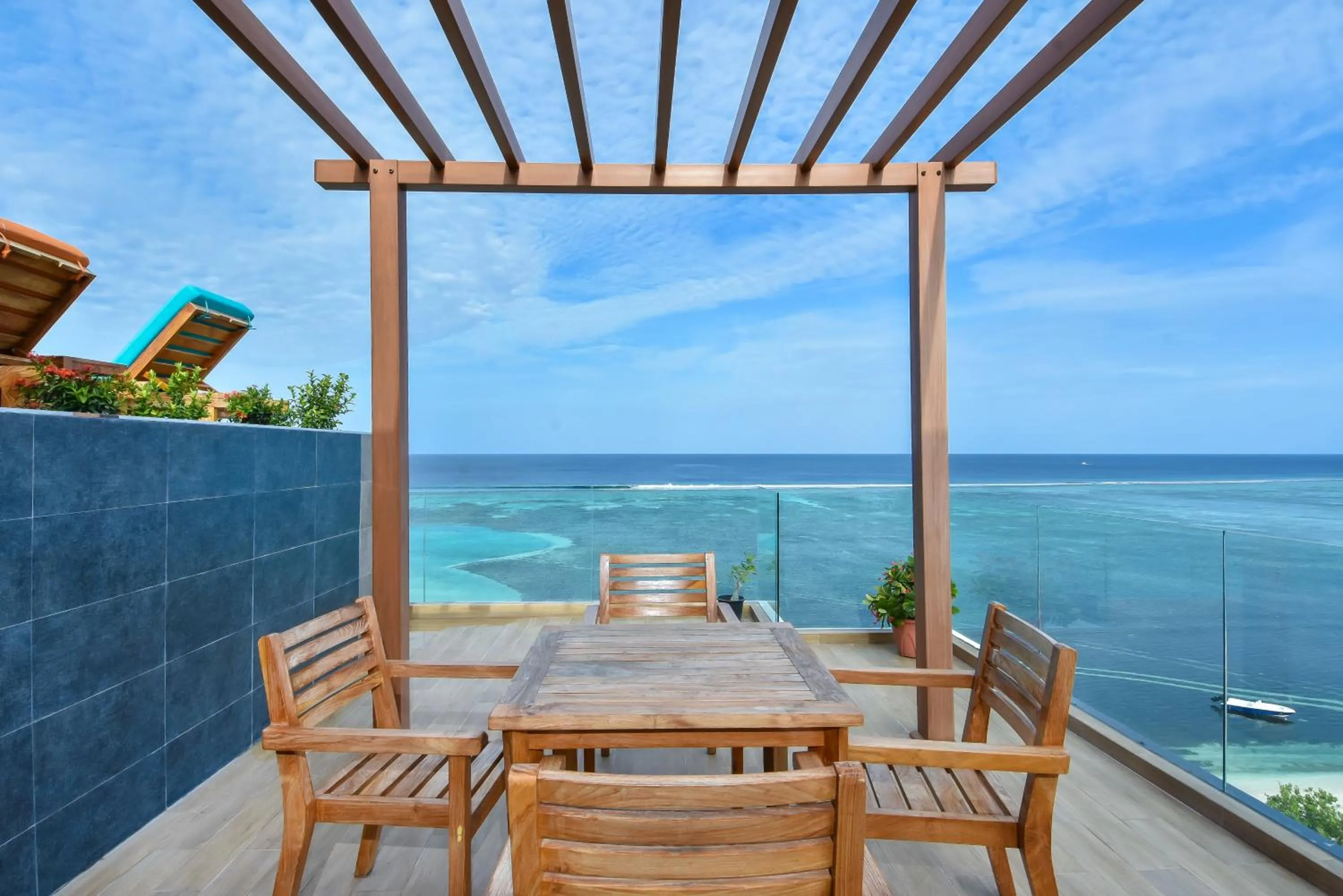 Balcony/Terrace in Triton Prestige Seaview and Spa