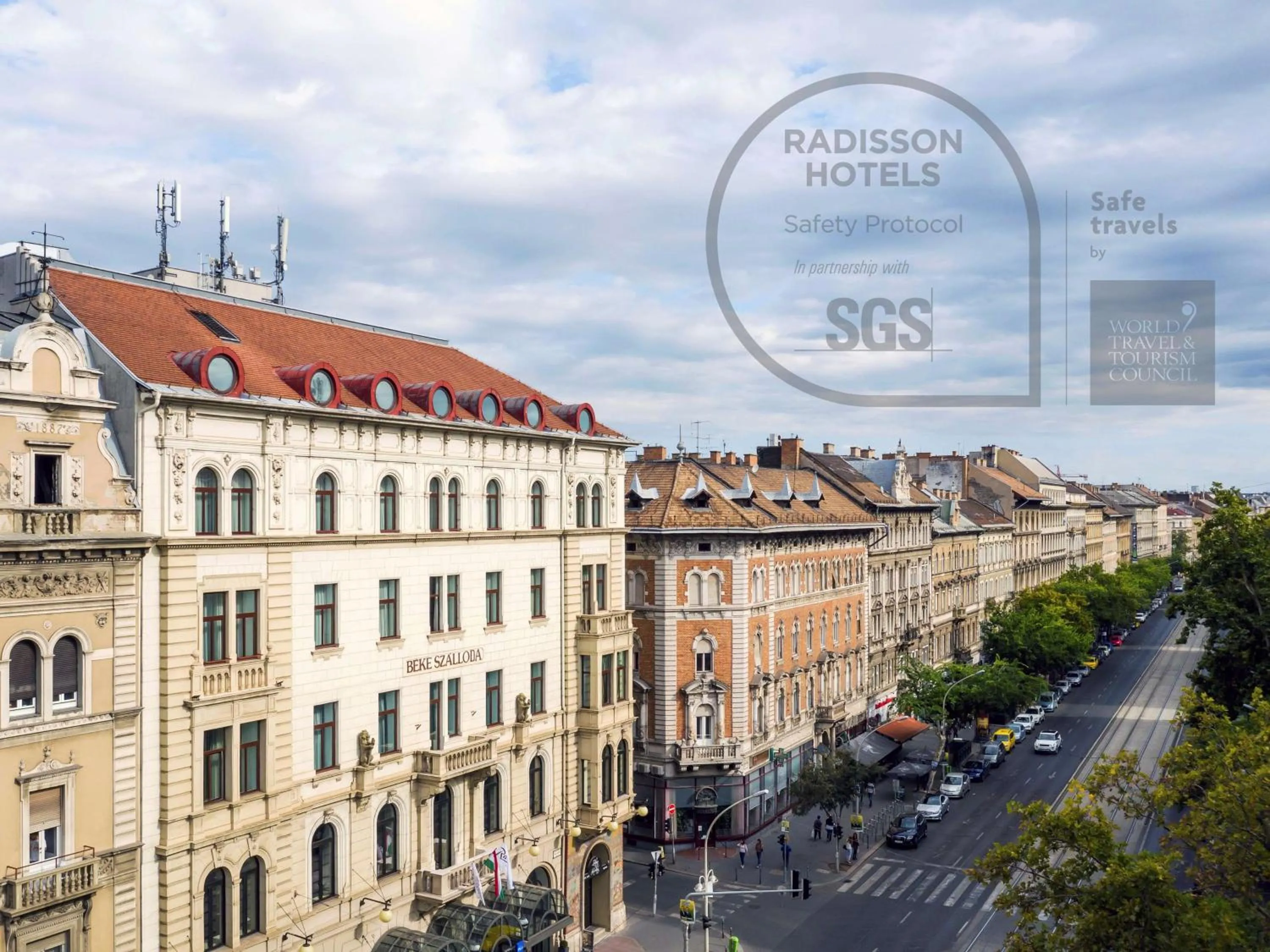 Property building in Radisson Blu Béke Hotel, Budapest