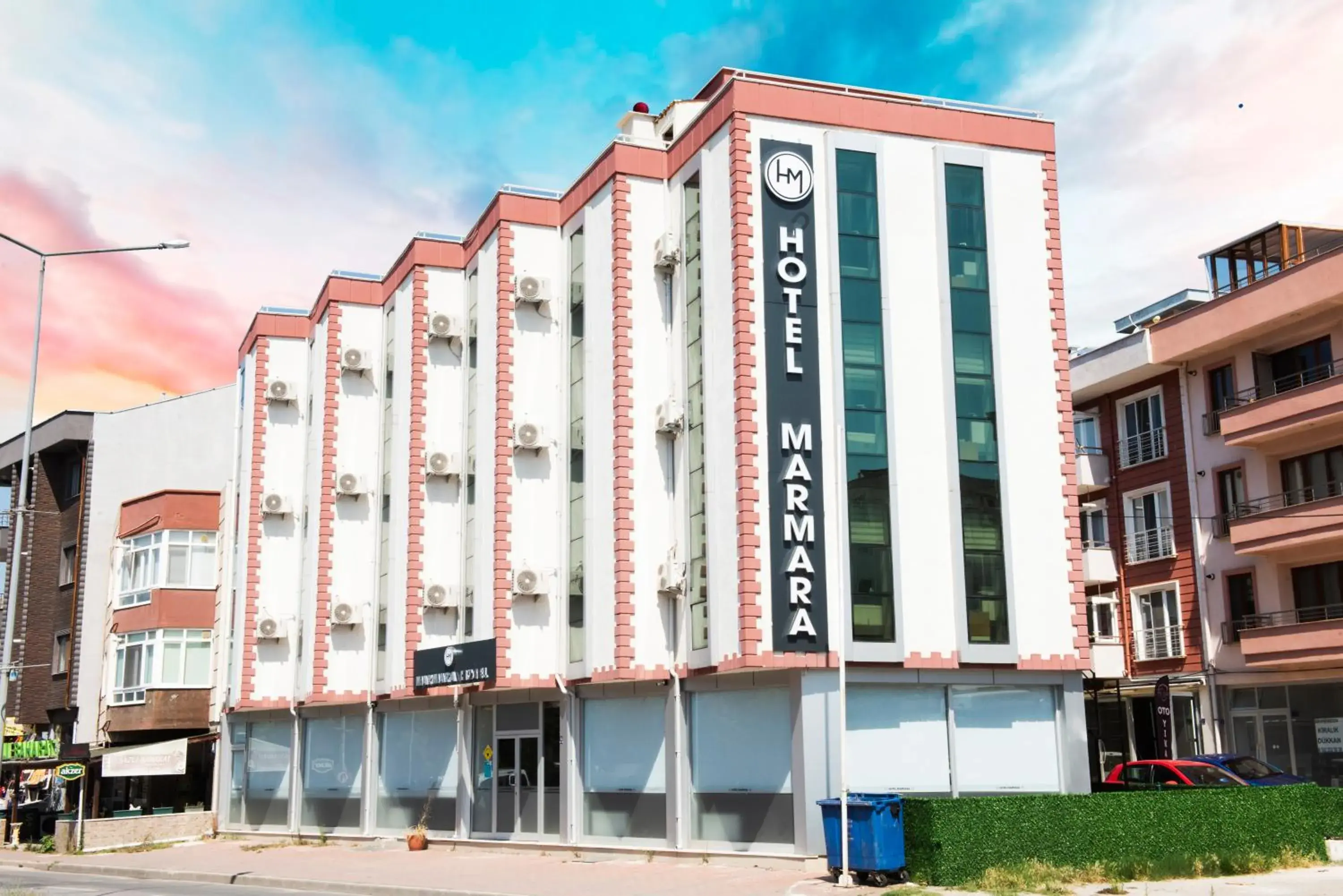 HOTEL MARMARA HOTEL MARMARA