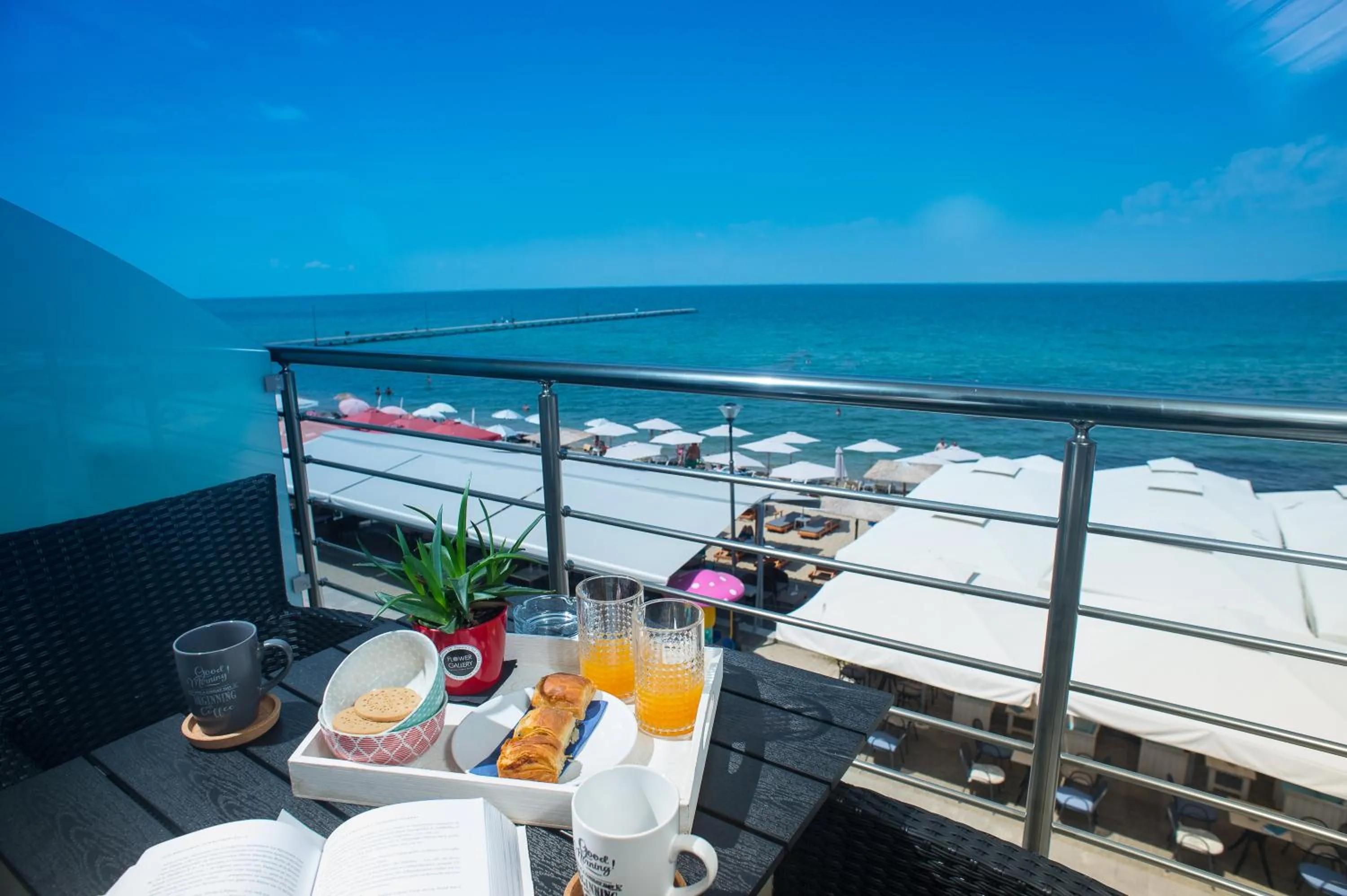 Balcony/Terrace in Lux VIP Apartments