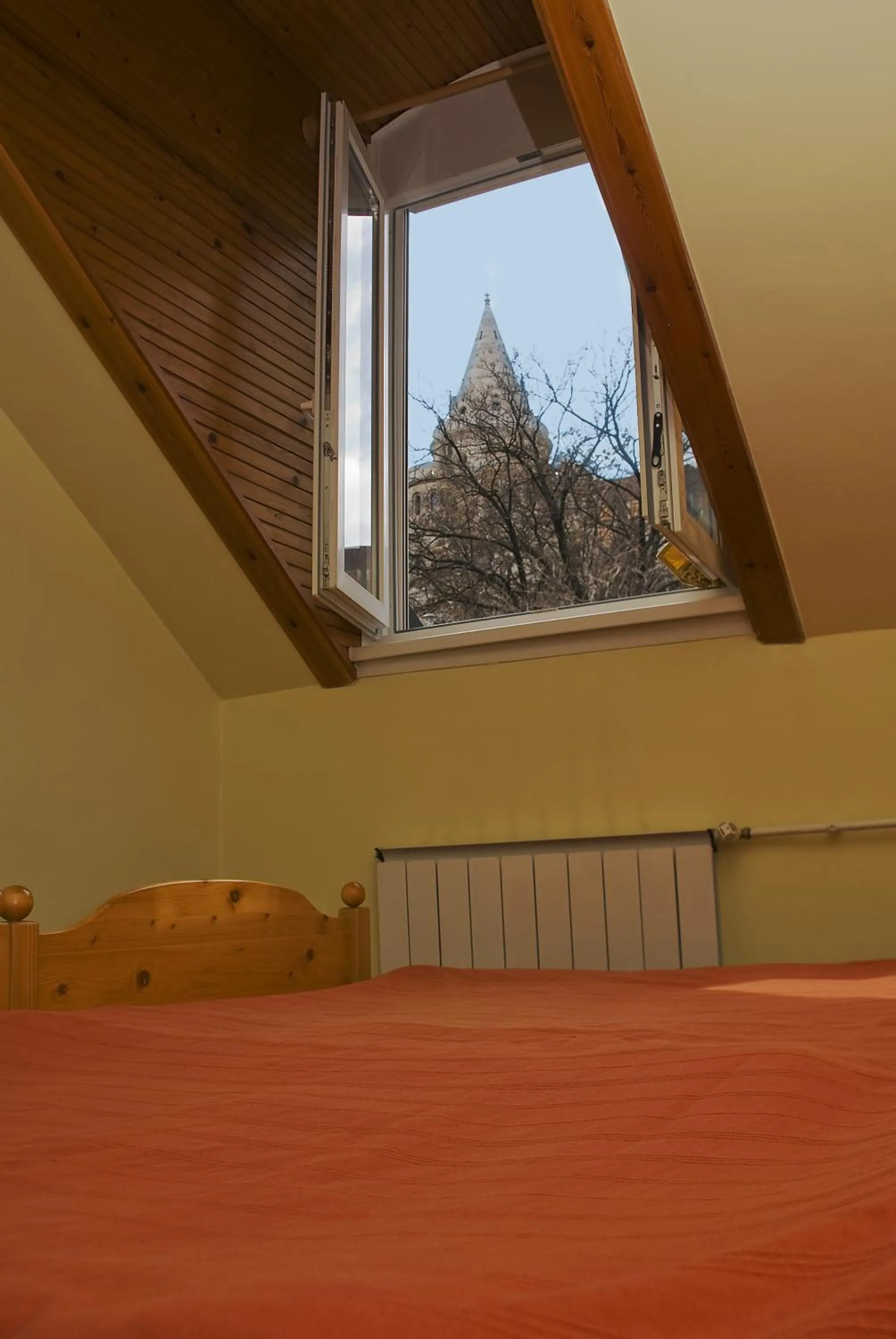 View (from property/room), Bed in Budavar Bed and Breakfast